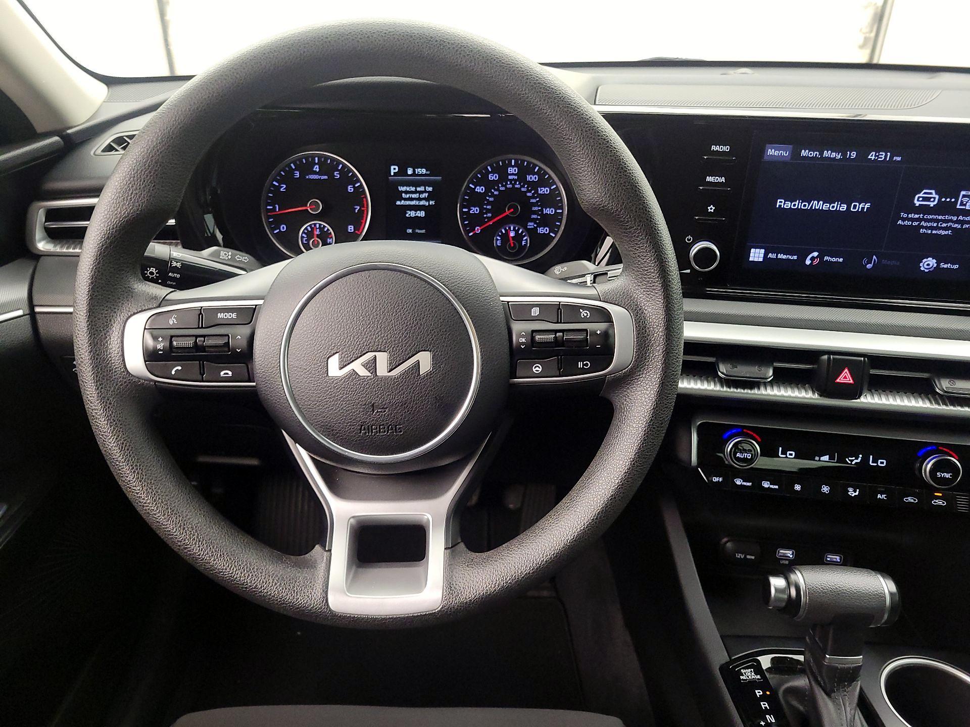 Thumbnail: 2023 Kia K5 - 10