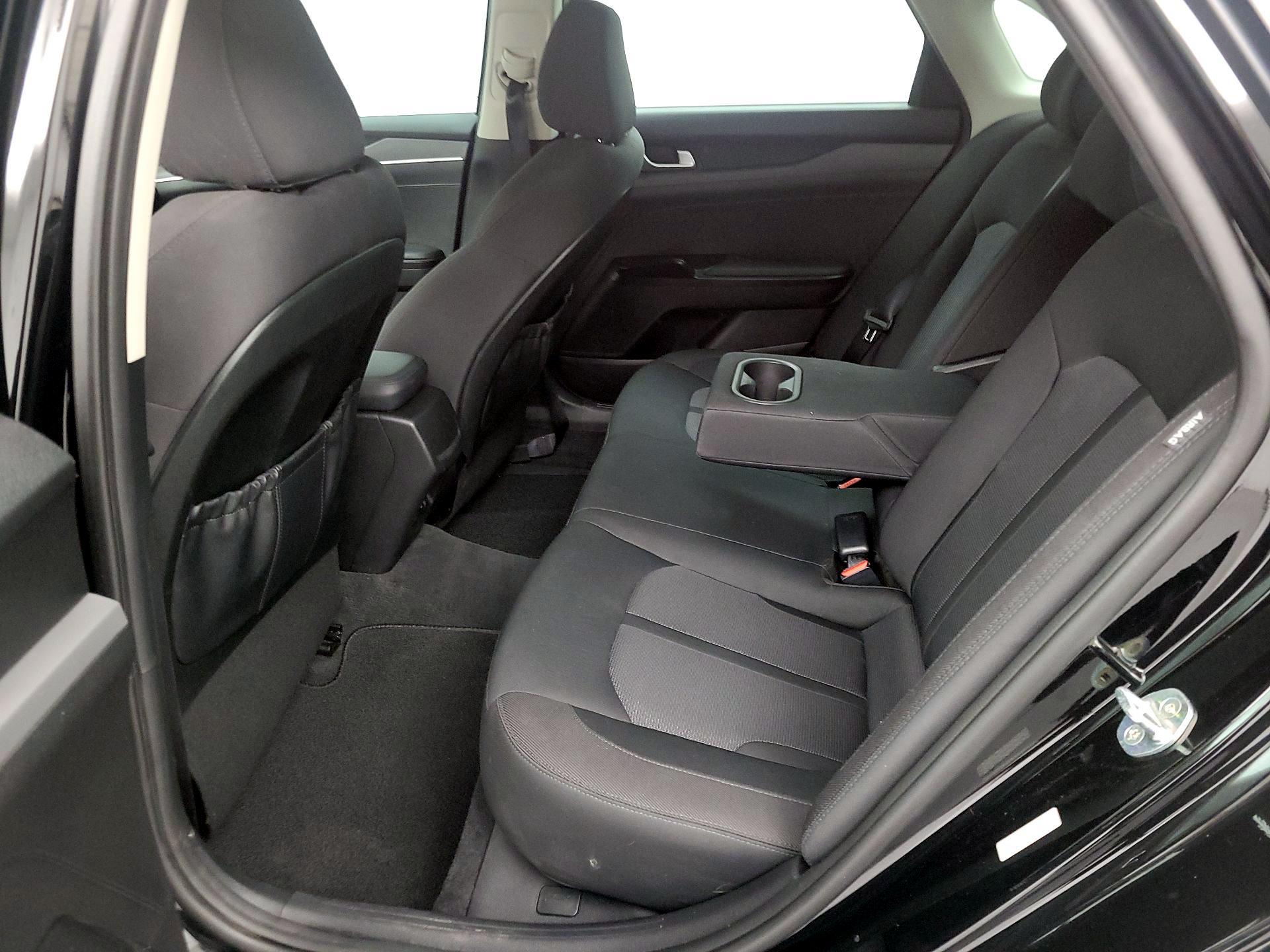 Thumbnail: 2023 Kia K5 - 18