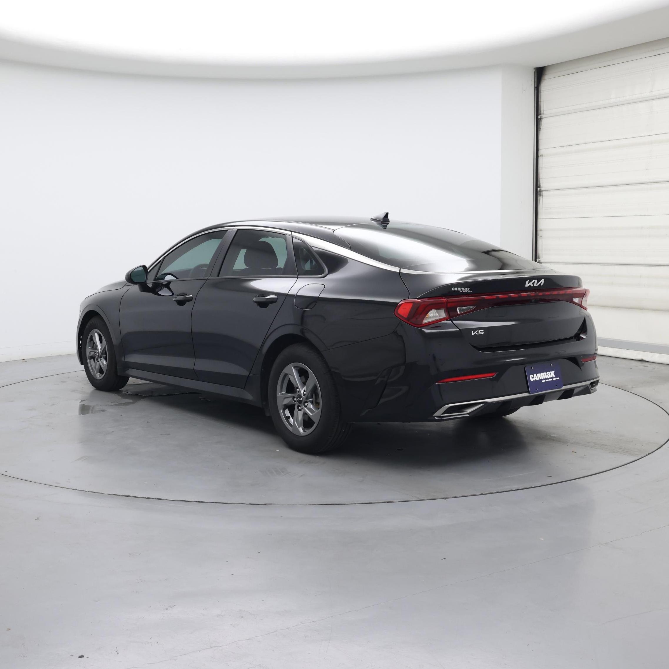 Thumbnail: 2023 Kia K5 - 2