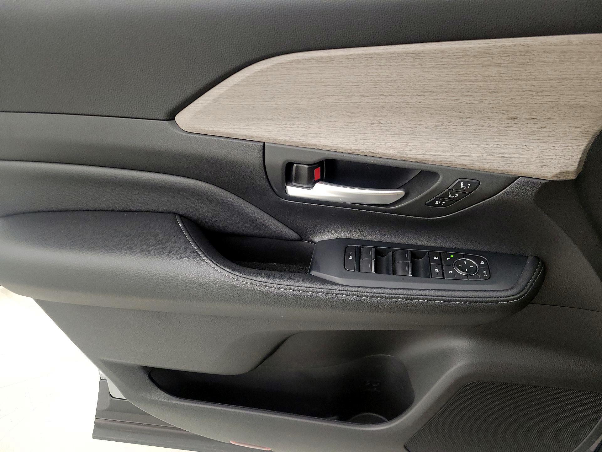 Thumbnail: 2024 Toyota Grand Highlander - 12