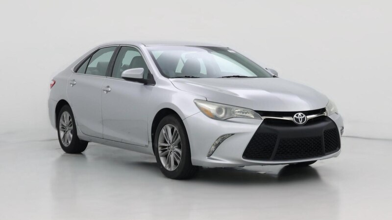 2016 Toyota Camry SE Hero Image