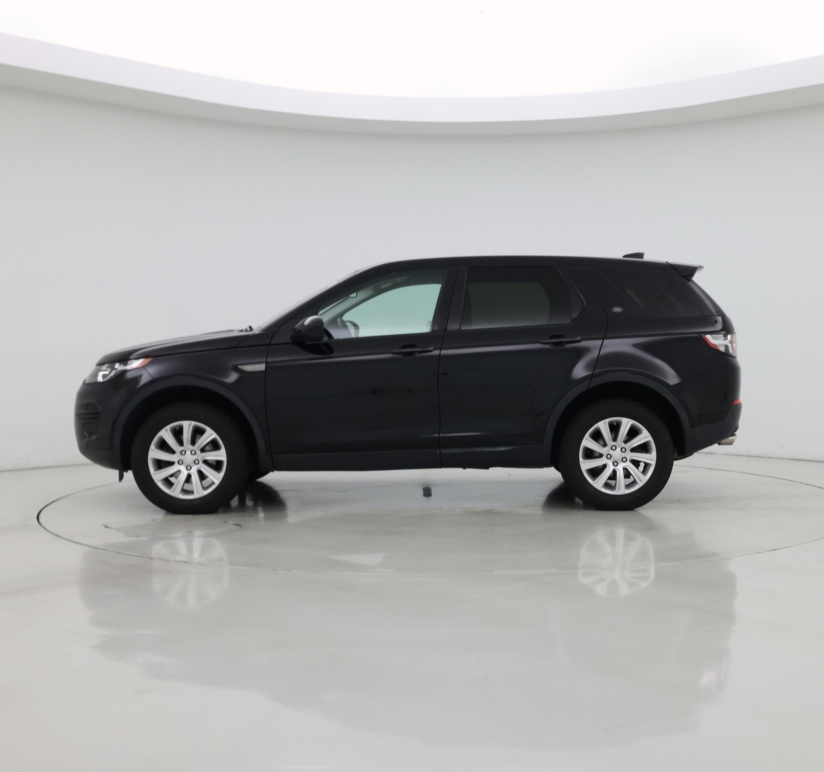Thumbnail: 2017 Land Rover Discovery Sport - 3