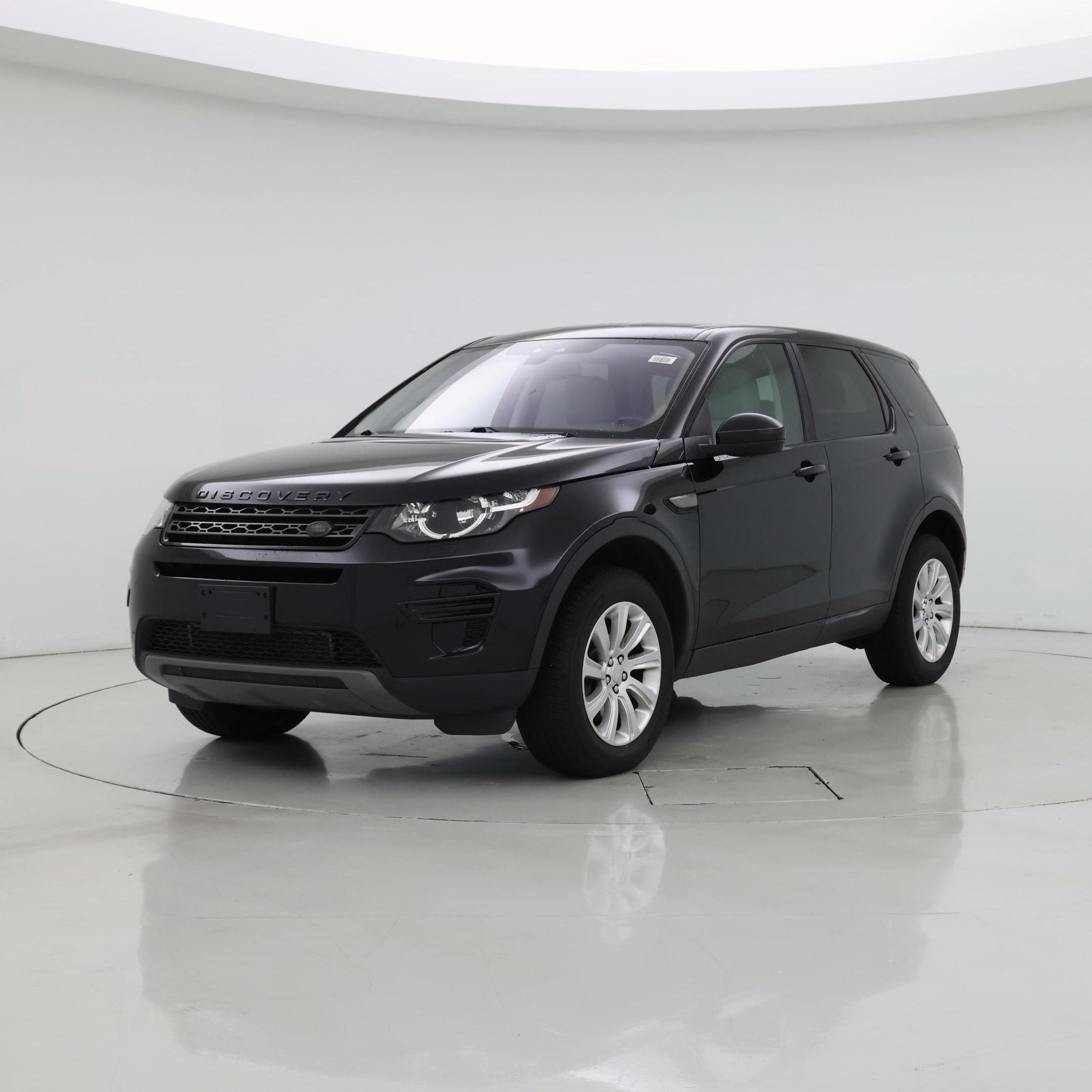 Thumbnail: 2017 Land Rover Discovery Sport - 4