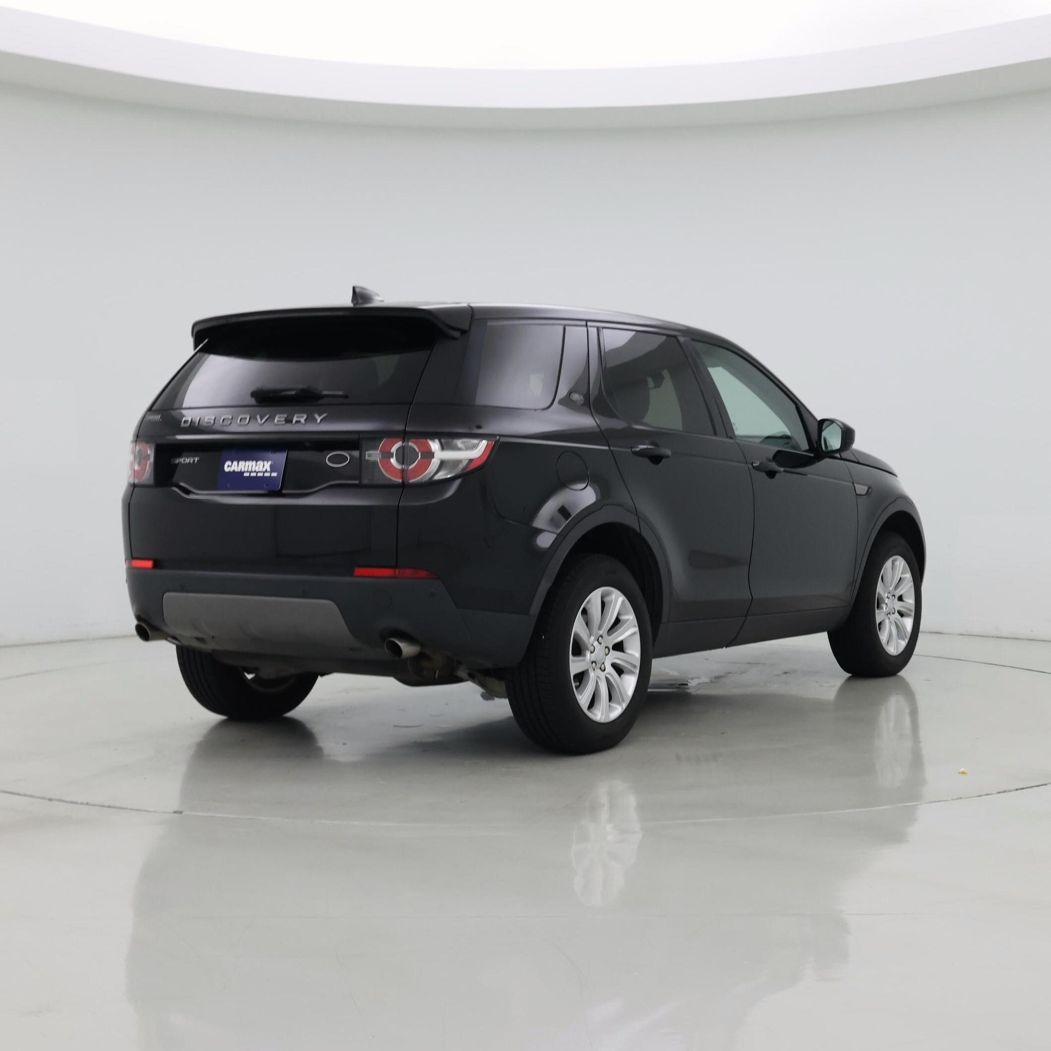 Thumbnail: 2017 Land Rover Discovery Sport - 8