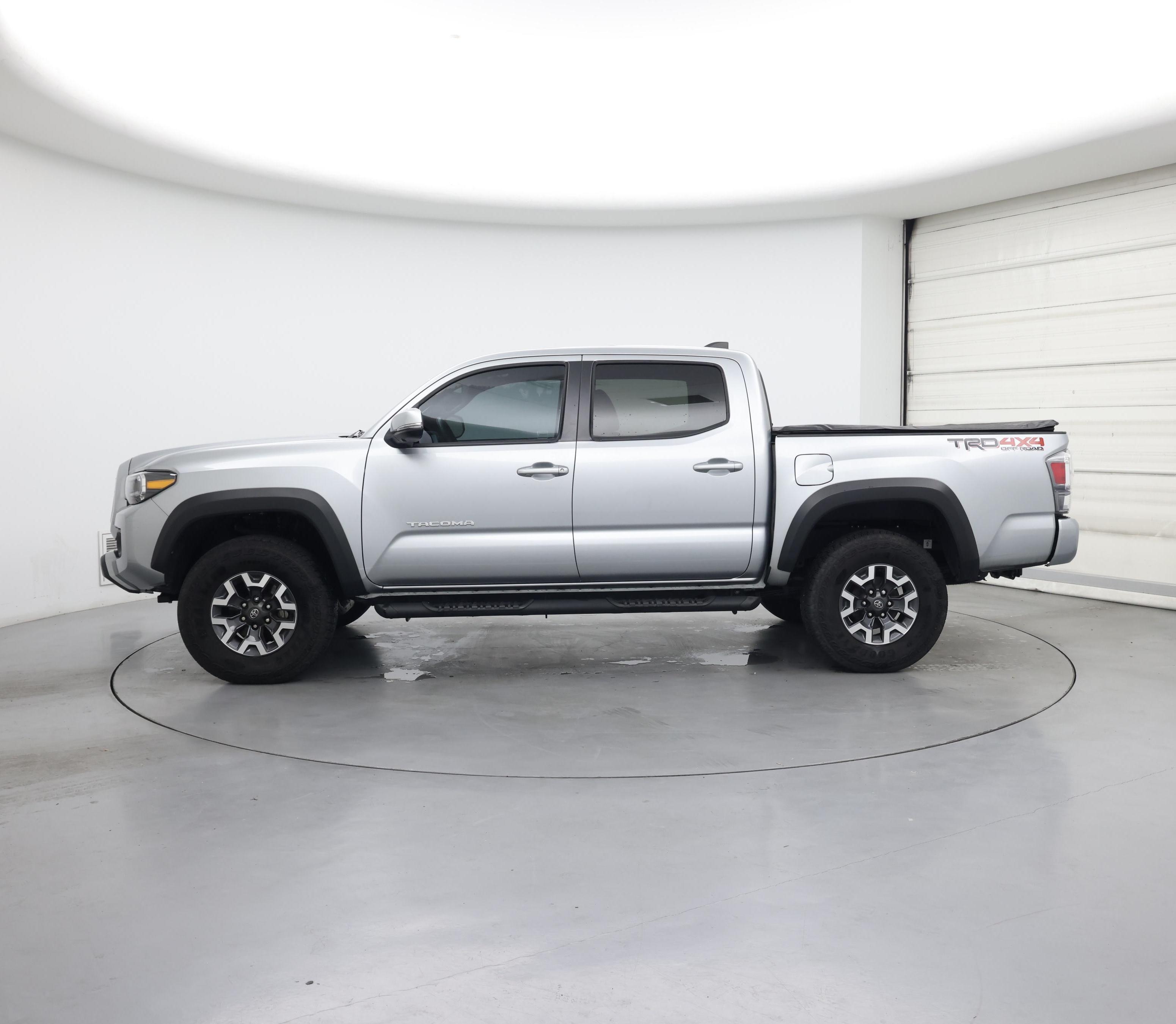 Thumbnail: 2023 Toyota Tacoma - 3