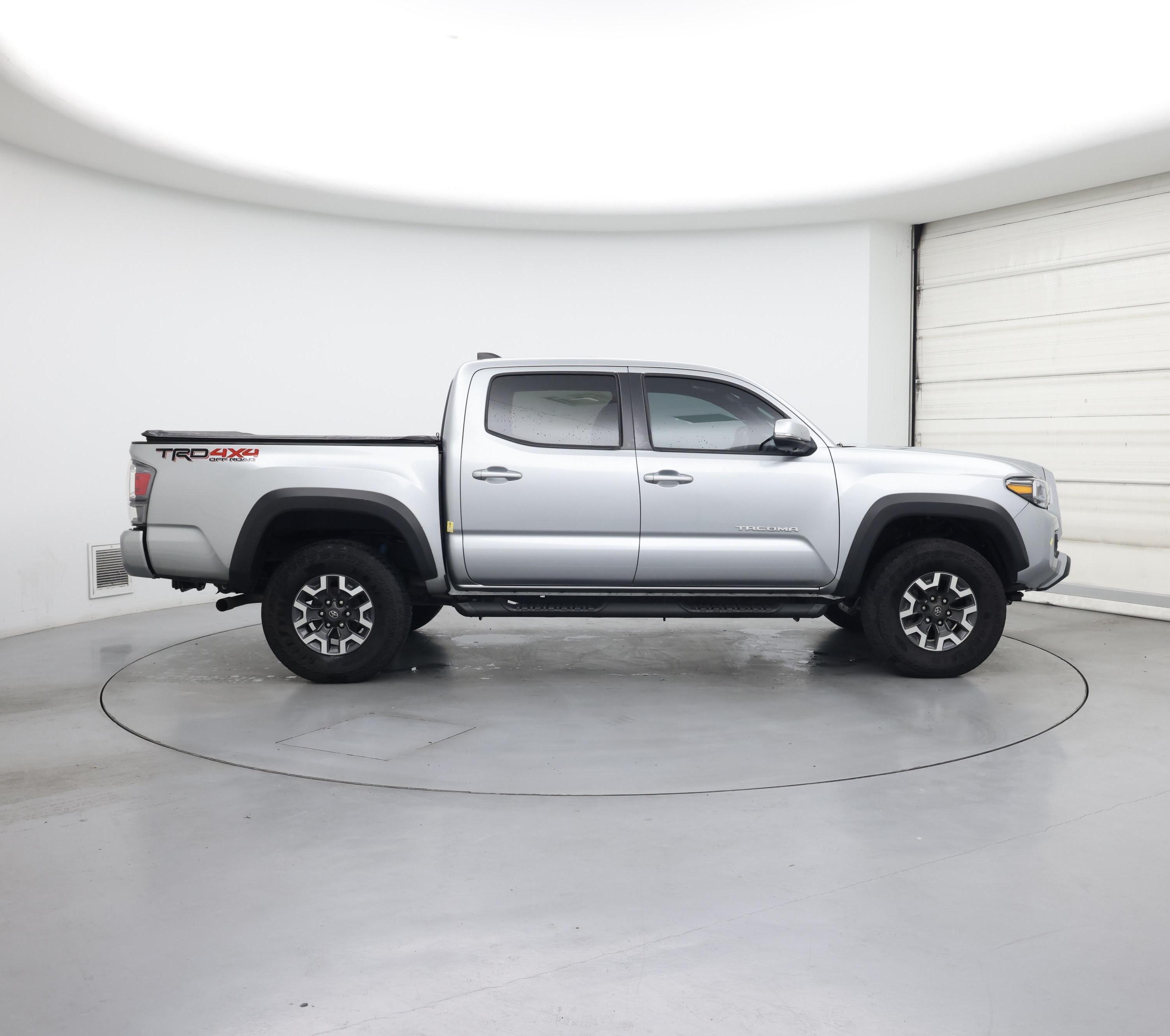 Thumbnail: 2023 Toyota Tacoma - 7