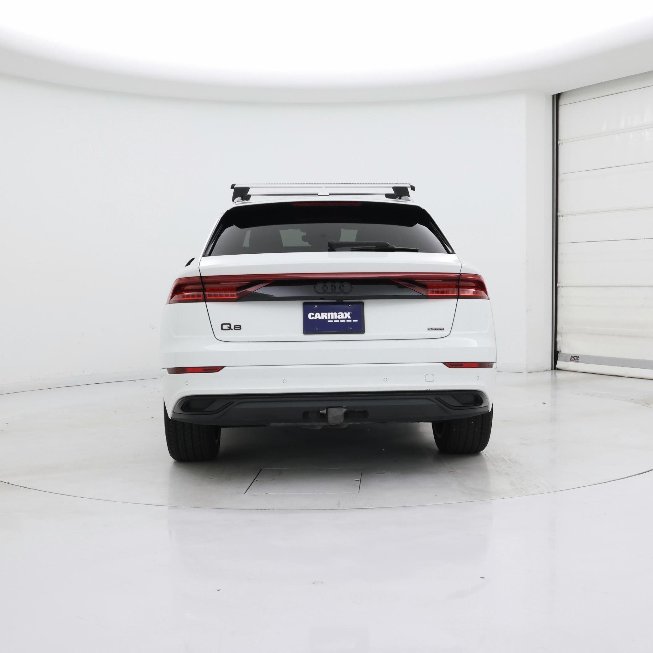 Thumbnail: 2021 Audi Q8 - 6