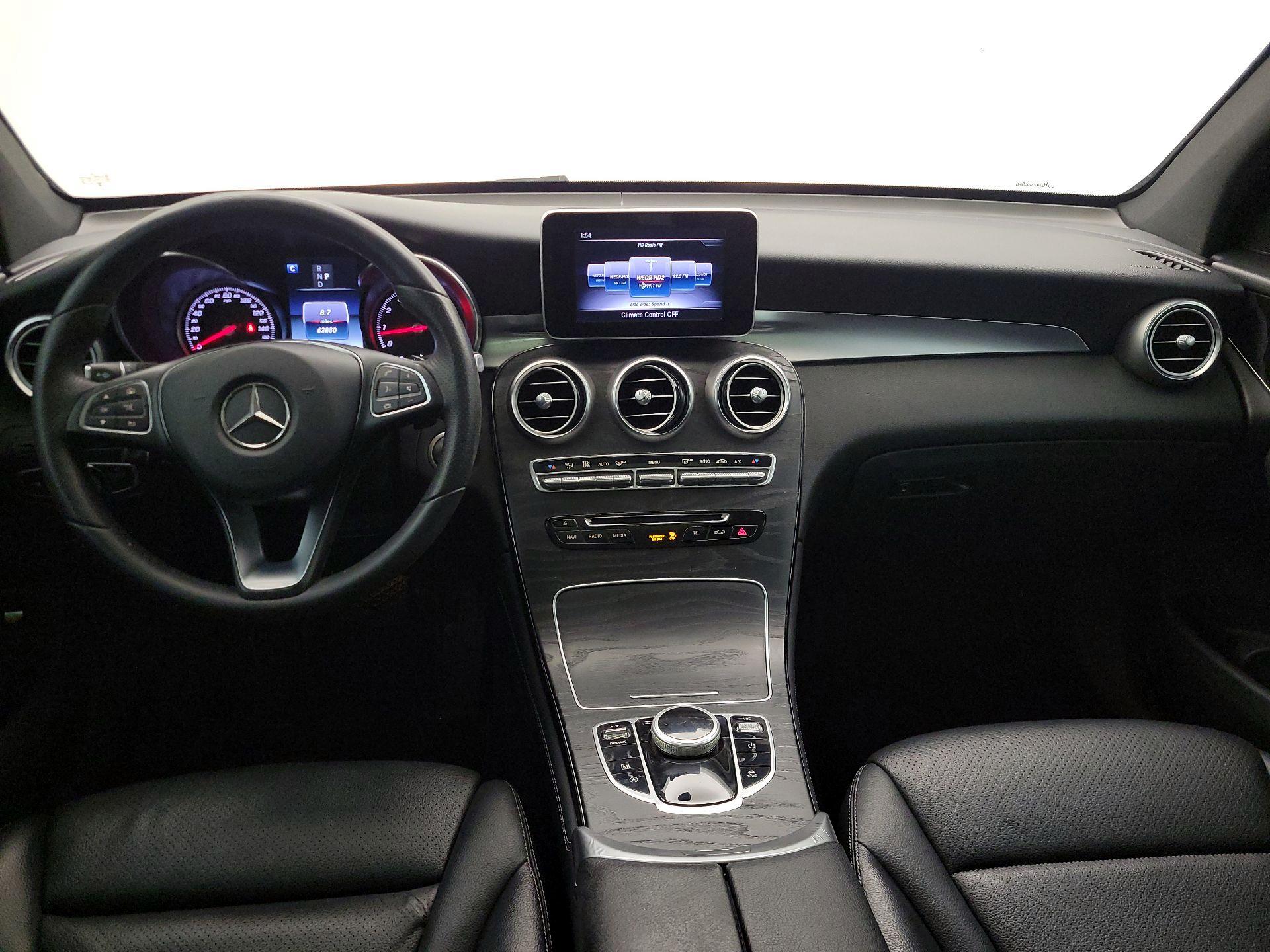 Thumbnail: 2018 Mercedes-Benz GLC - 9