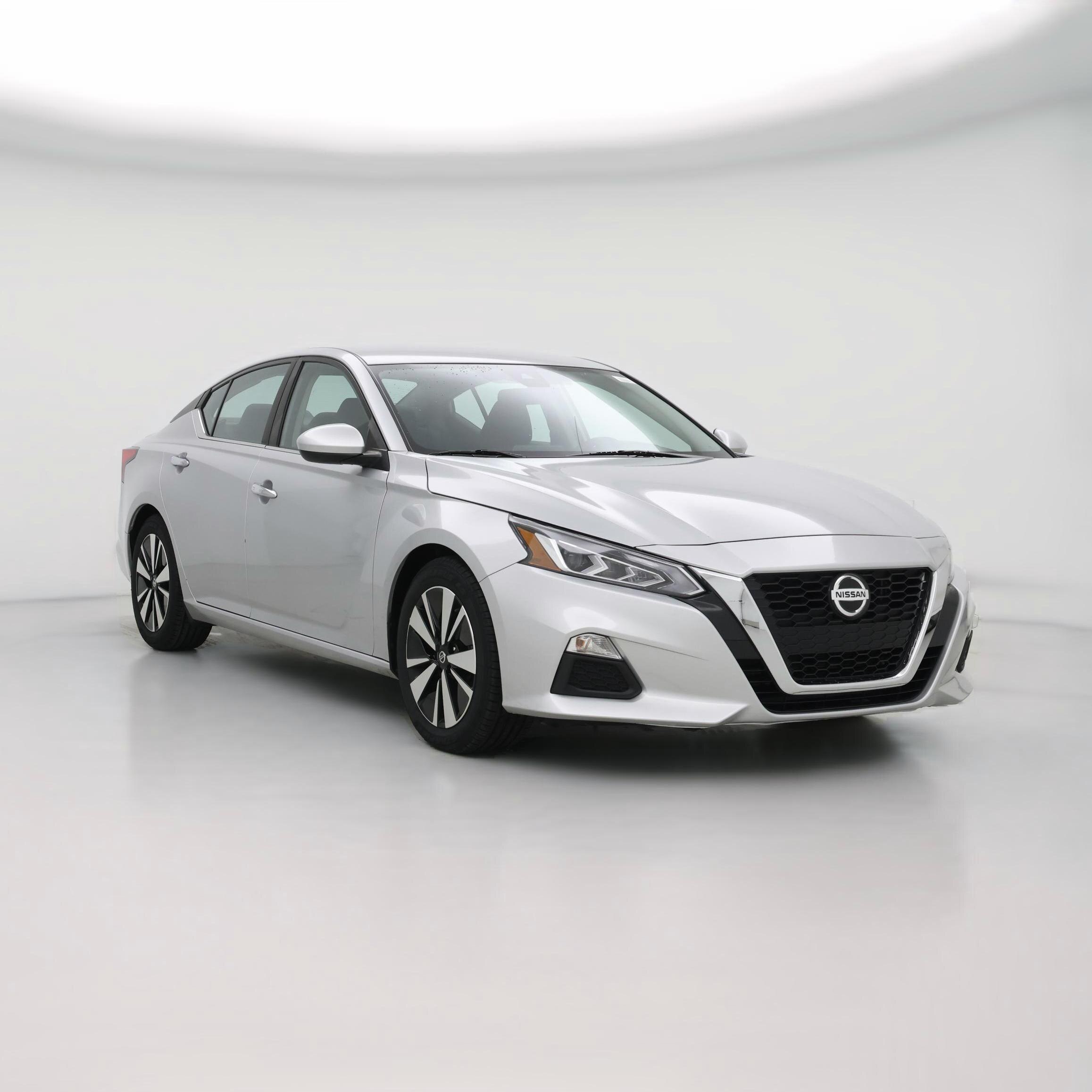 Thumbnail: 2022 Nissan Altima - 1