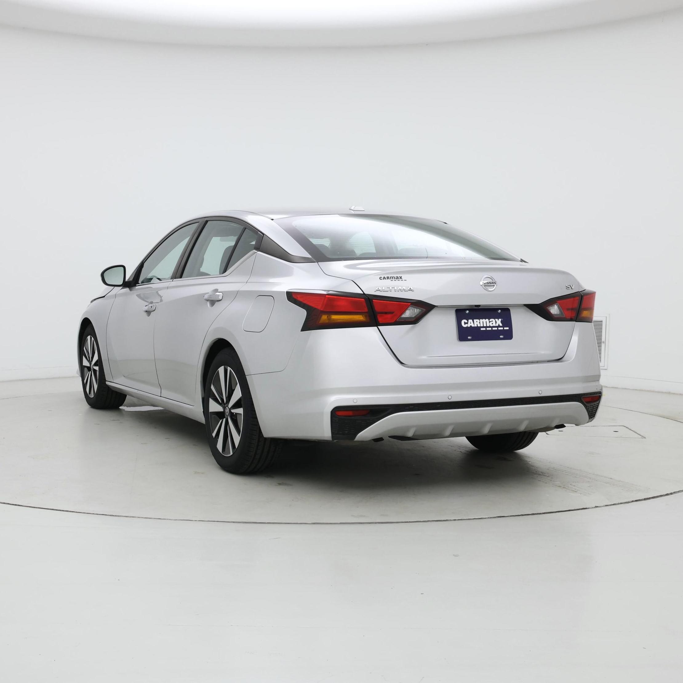 Thumbnail: 2022 Nissan Altima - 2