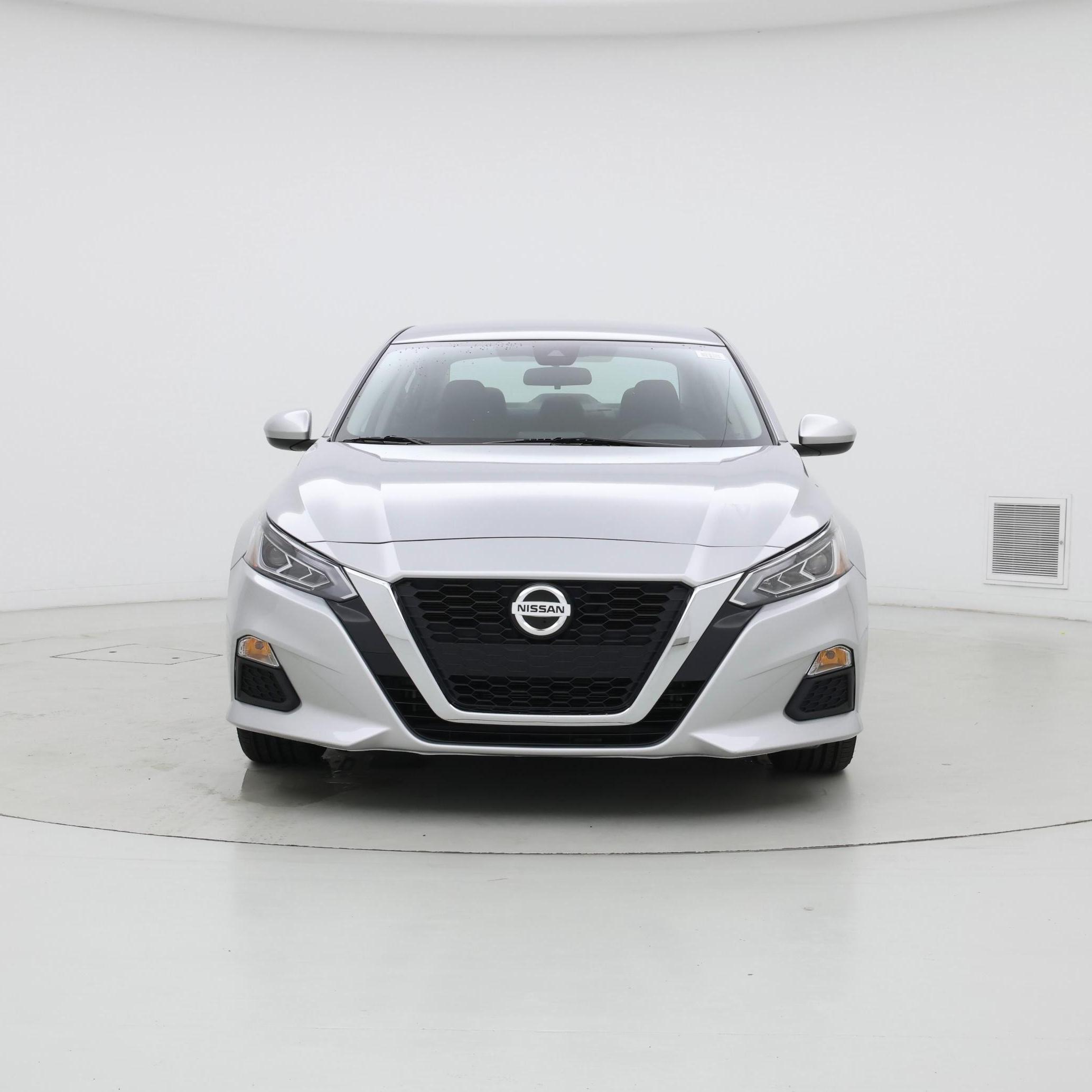Thumbnail: 2022 Nissan Altima - 5