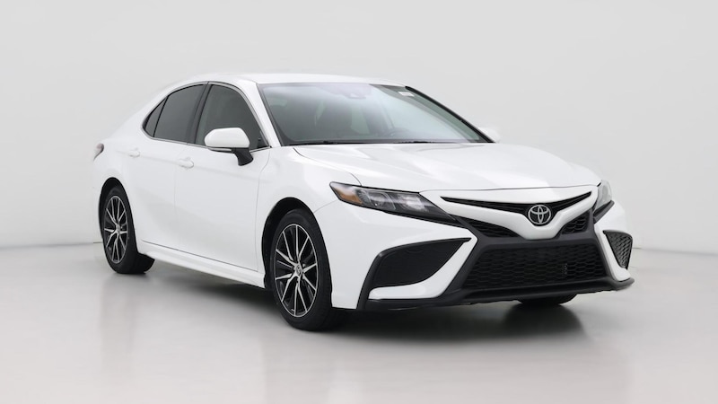2023 Toyota Camry SE Hero Image