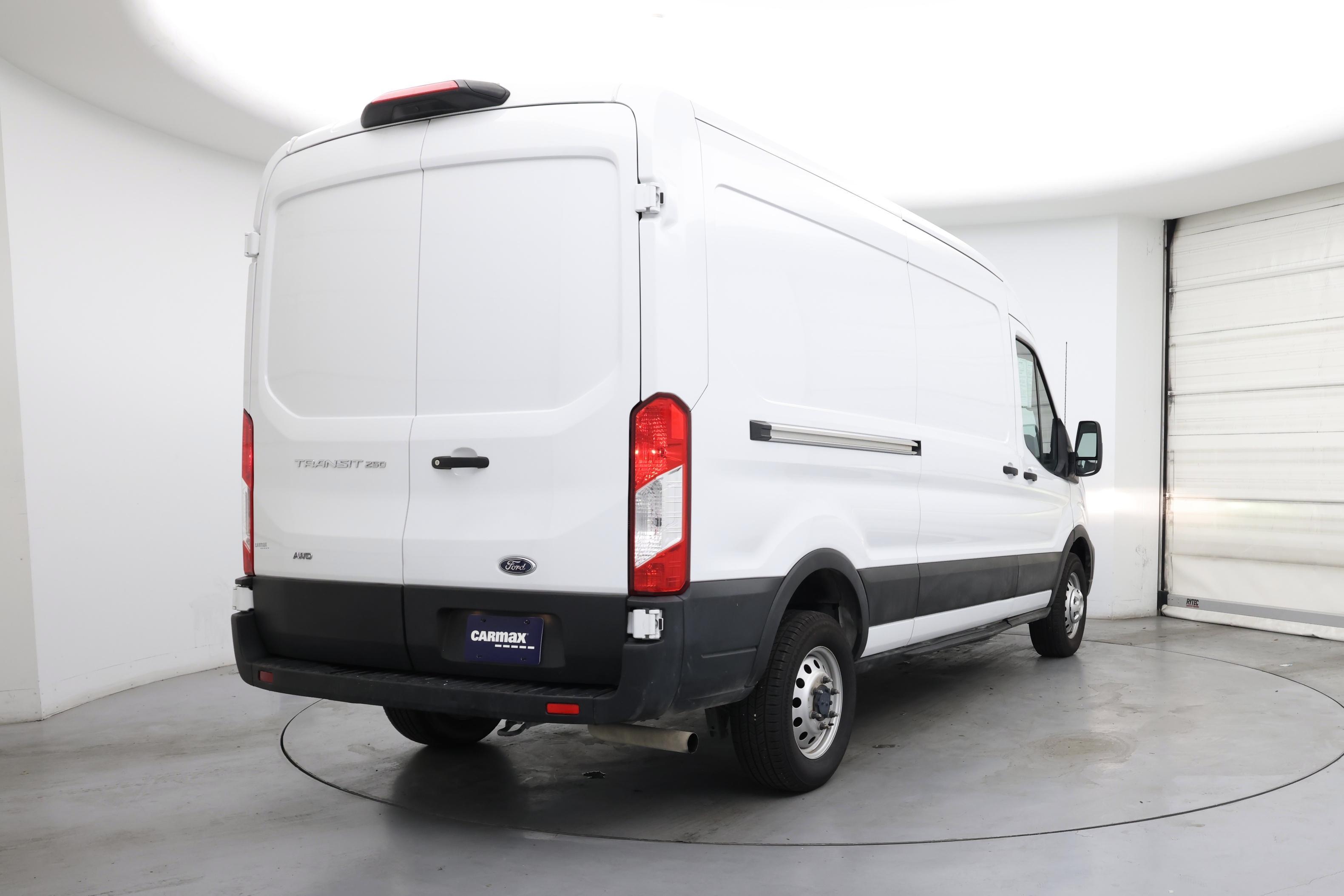 Thumbnail: 2023 Ford Transit Series - 8