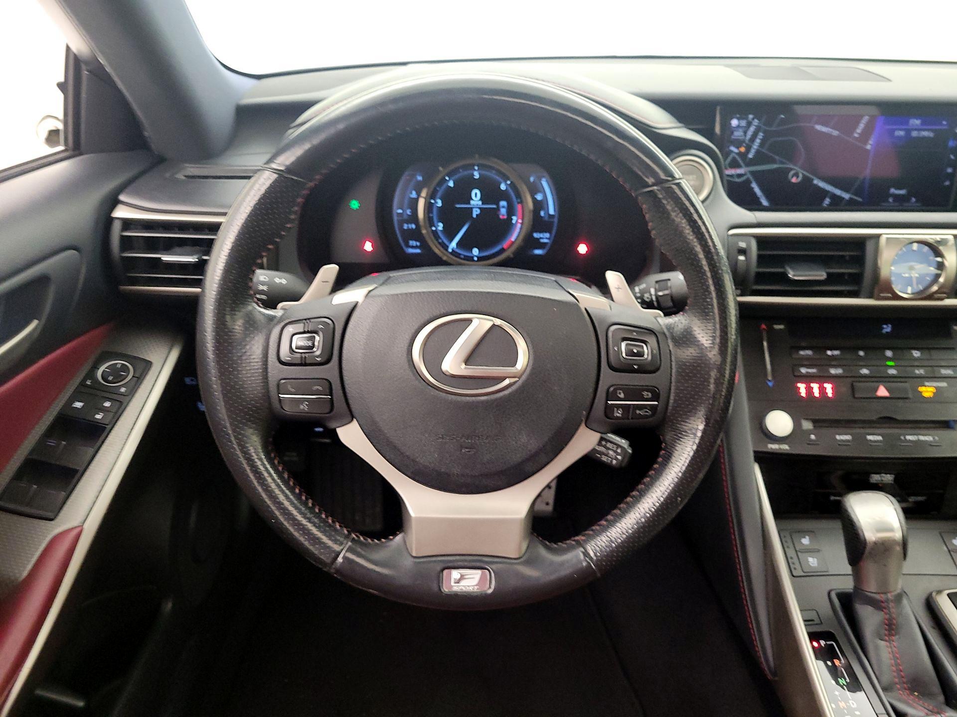 Thumbnail: 2017 Lexus IS - 10