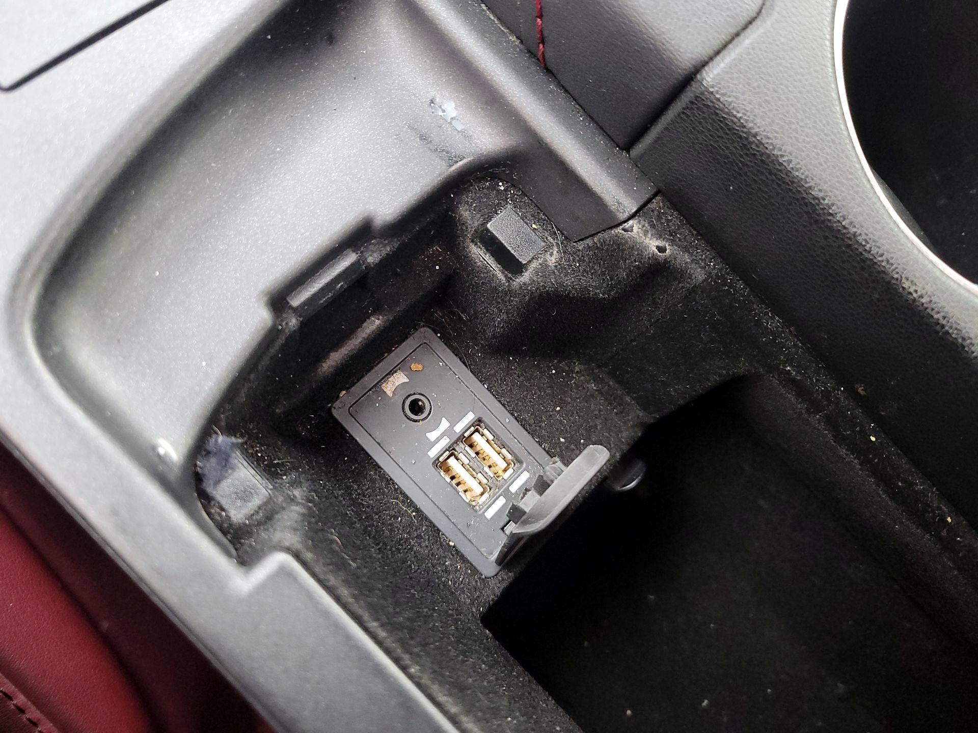 Thumbnail: 2017 Lexus IS - 19