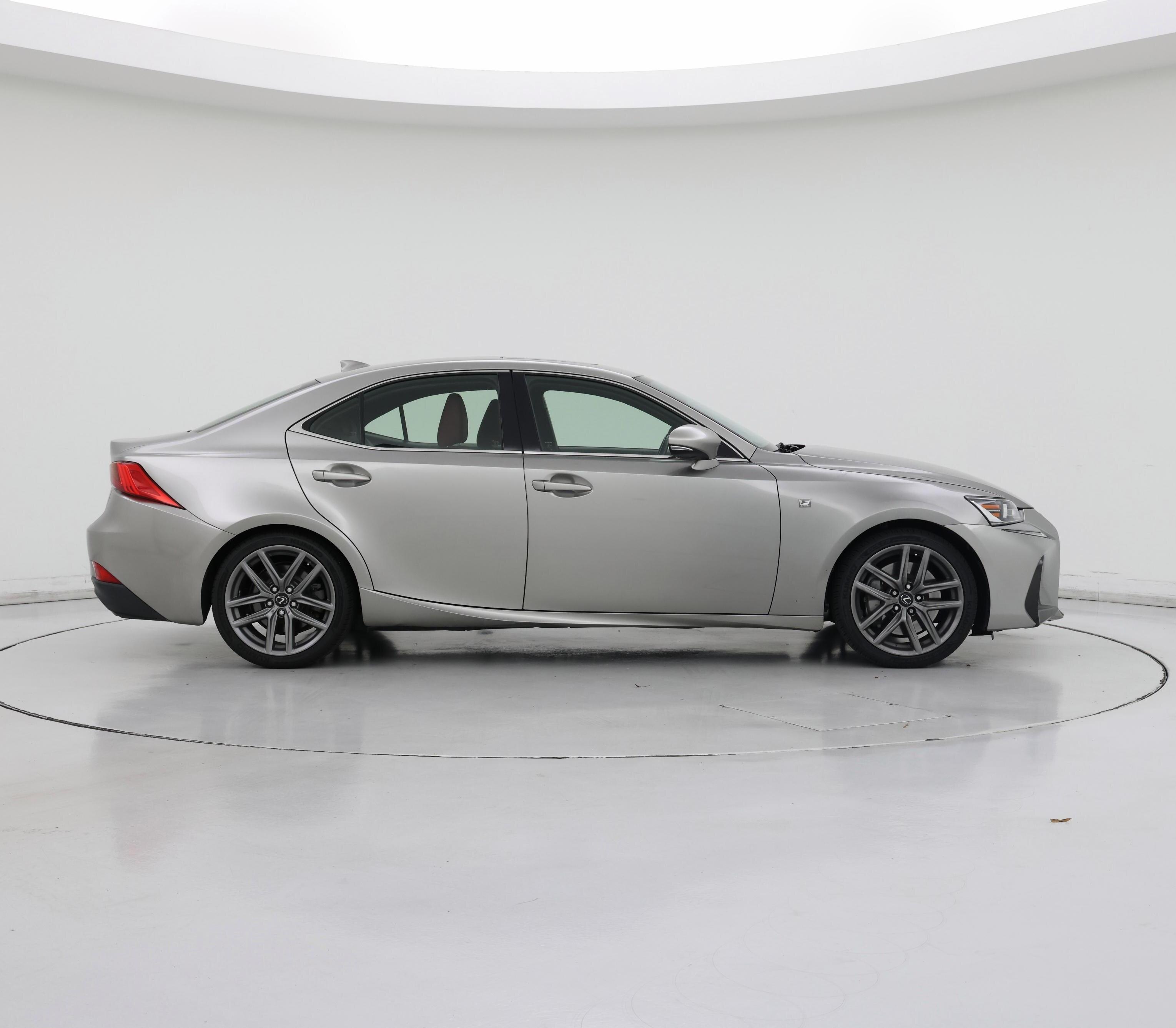 Thumbnail: 2017 Lexus IS - 7