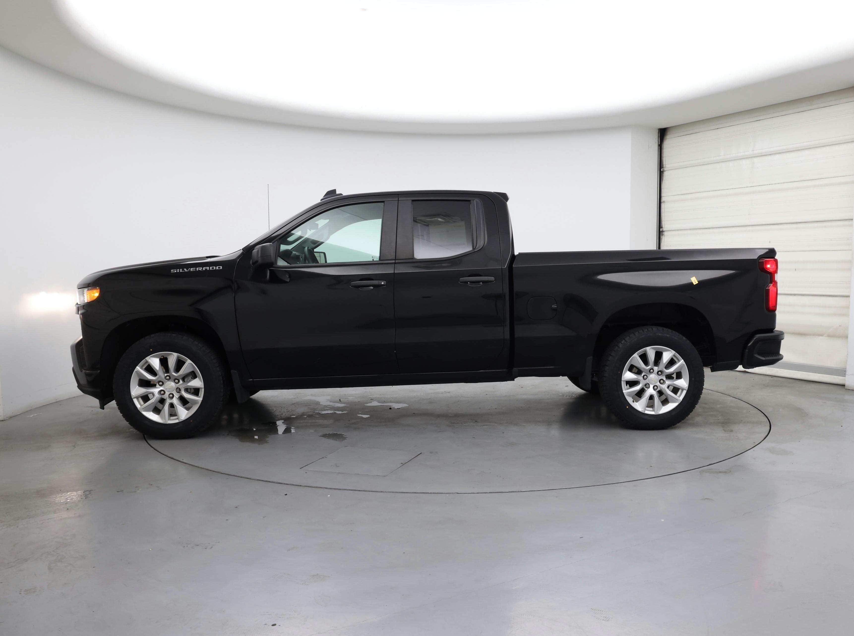 Thumbnail: 2022 Chevrolet Silverado 1500 - 3