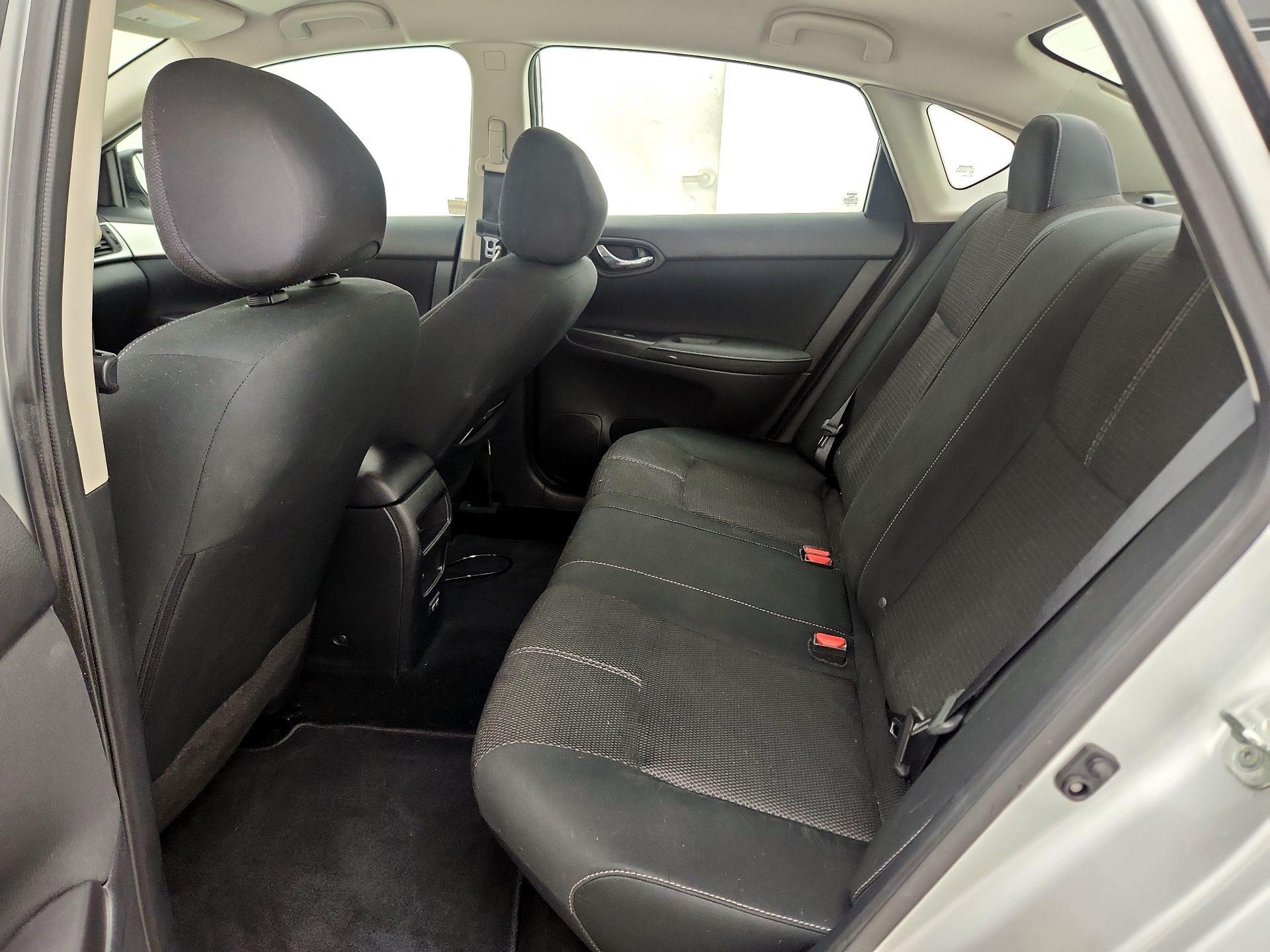 Thumbnail: 2018 Nissan Sentra - 19