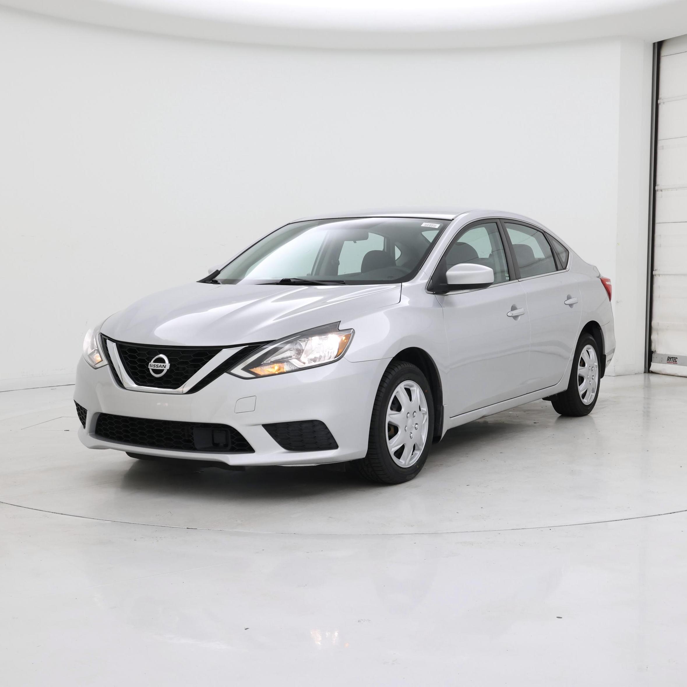 Thumbnail: 2018 Nissan Sentra - 4