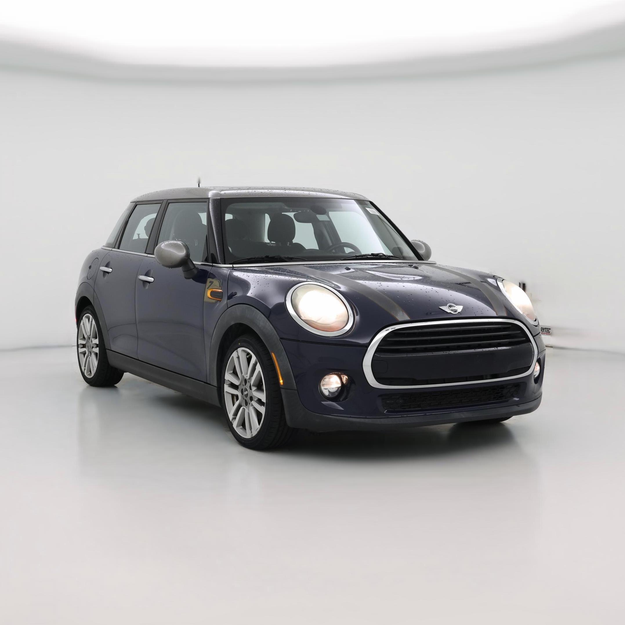 Thumbnail: 2017 MINI Cooper Hardtop - 1