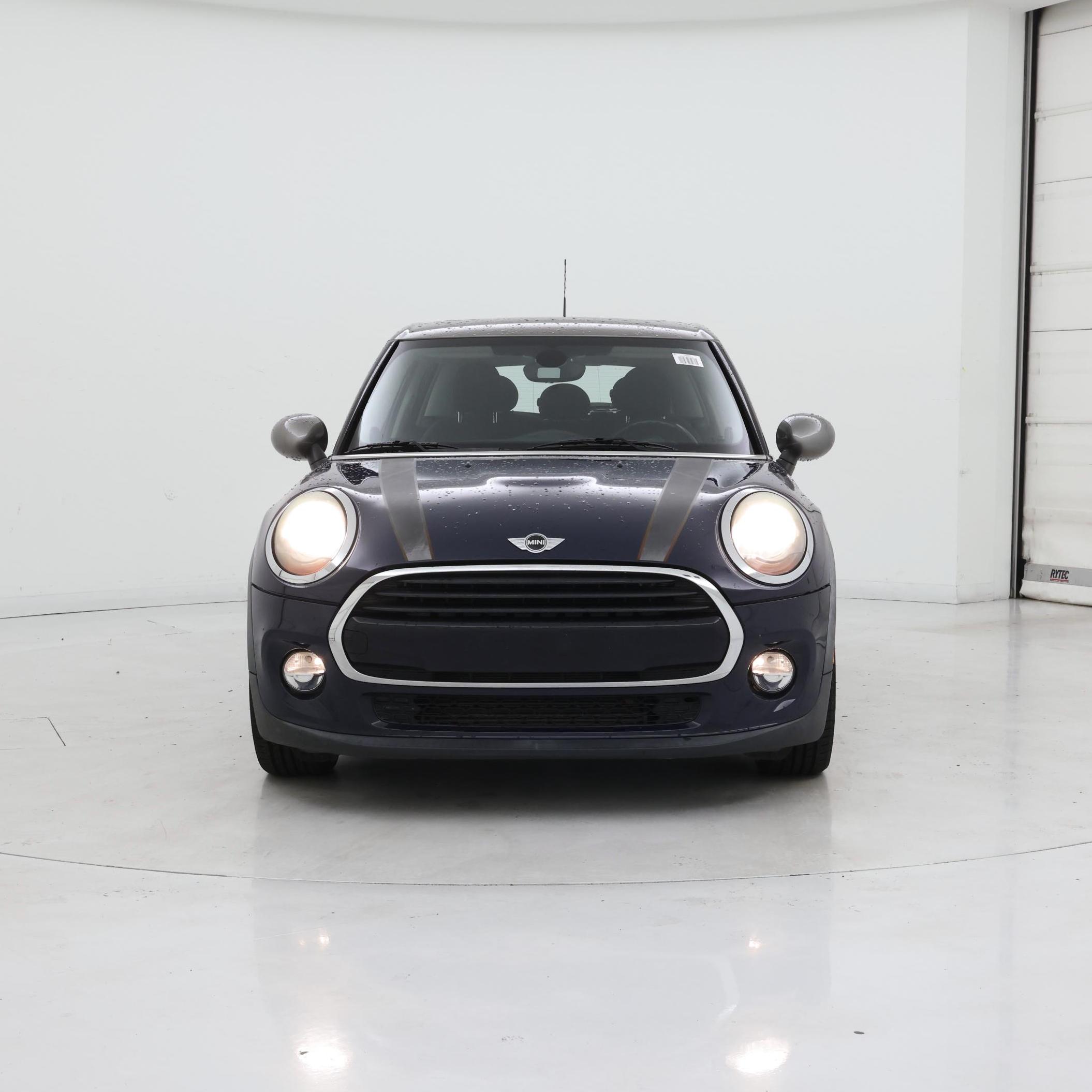 Thumbnail: 2017 MINI Cooper Hardtop - 5