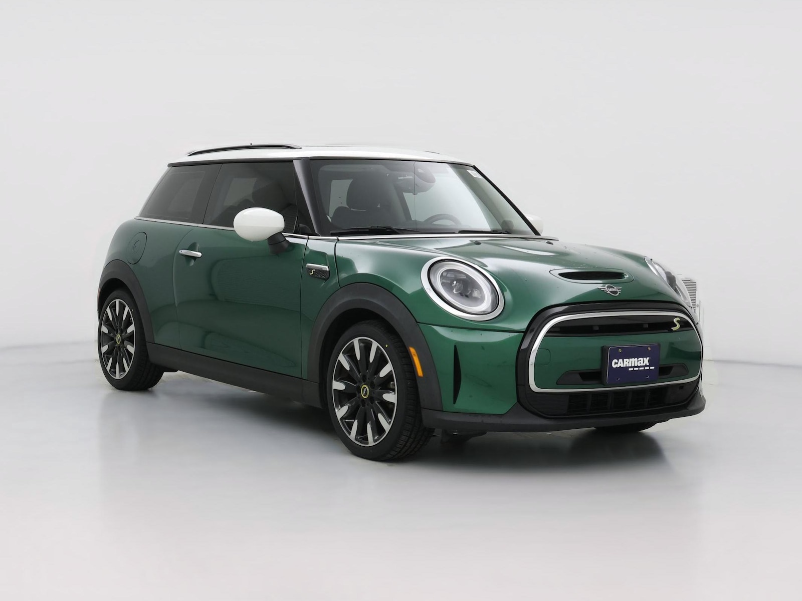 2022 MINI Hardtop 2 Door SE's photo