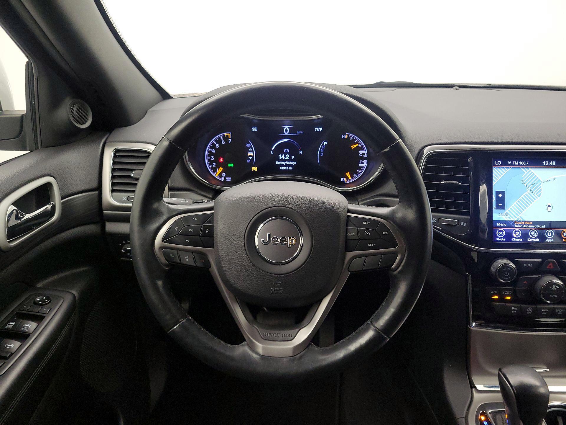 Thumbnail: 2021 Jeep Grand Cherokee - 10