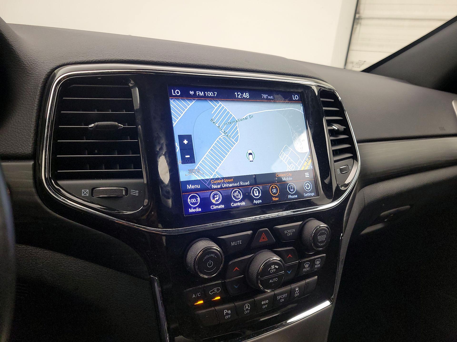 Thumbnail: 2021 Jeep Grand Cherokee - 14