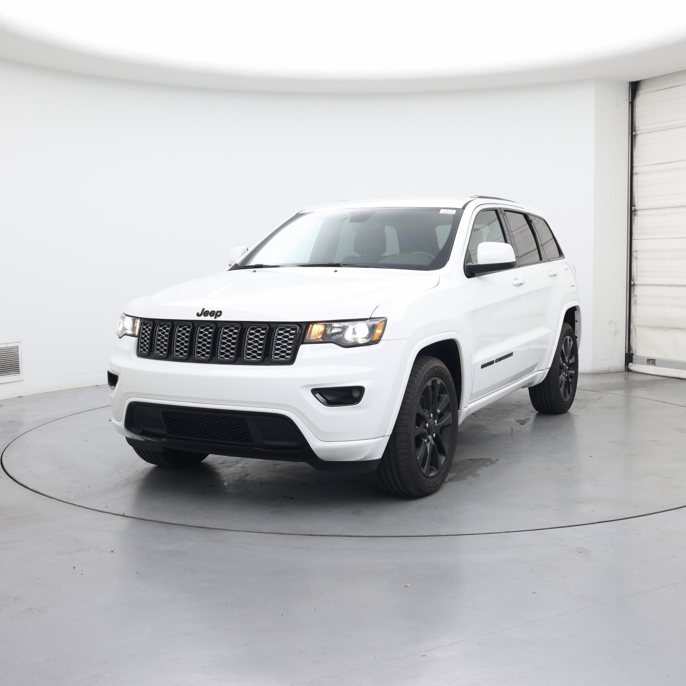 Thumbnail: 2021 Jeep Grand Cherokee - 4