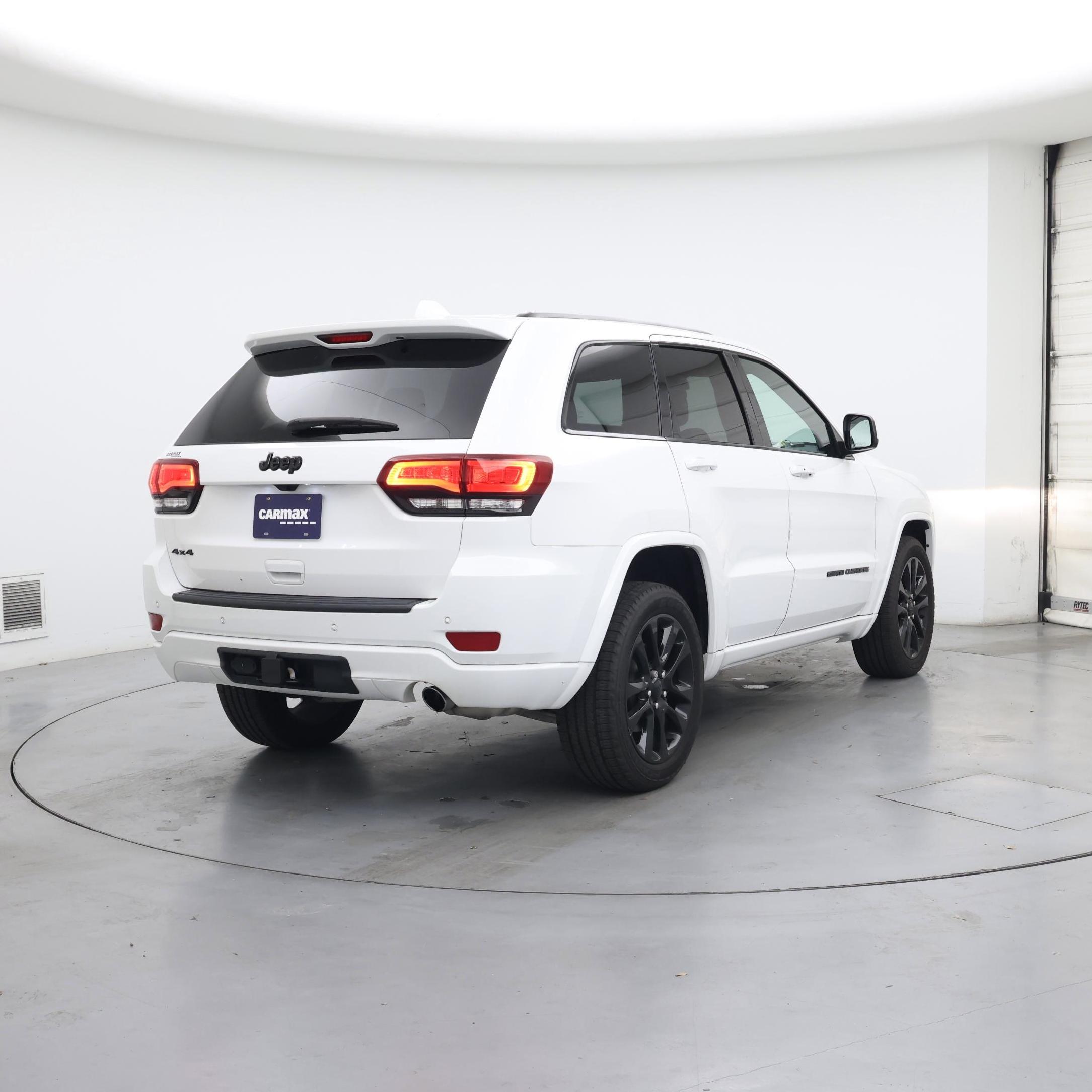 Thumbnail: 2021 Jeep Grand Cherokee - 8