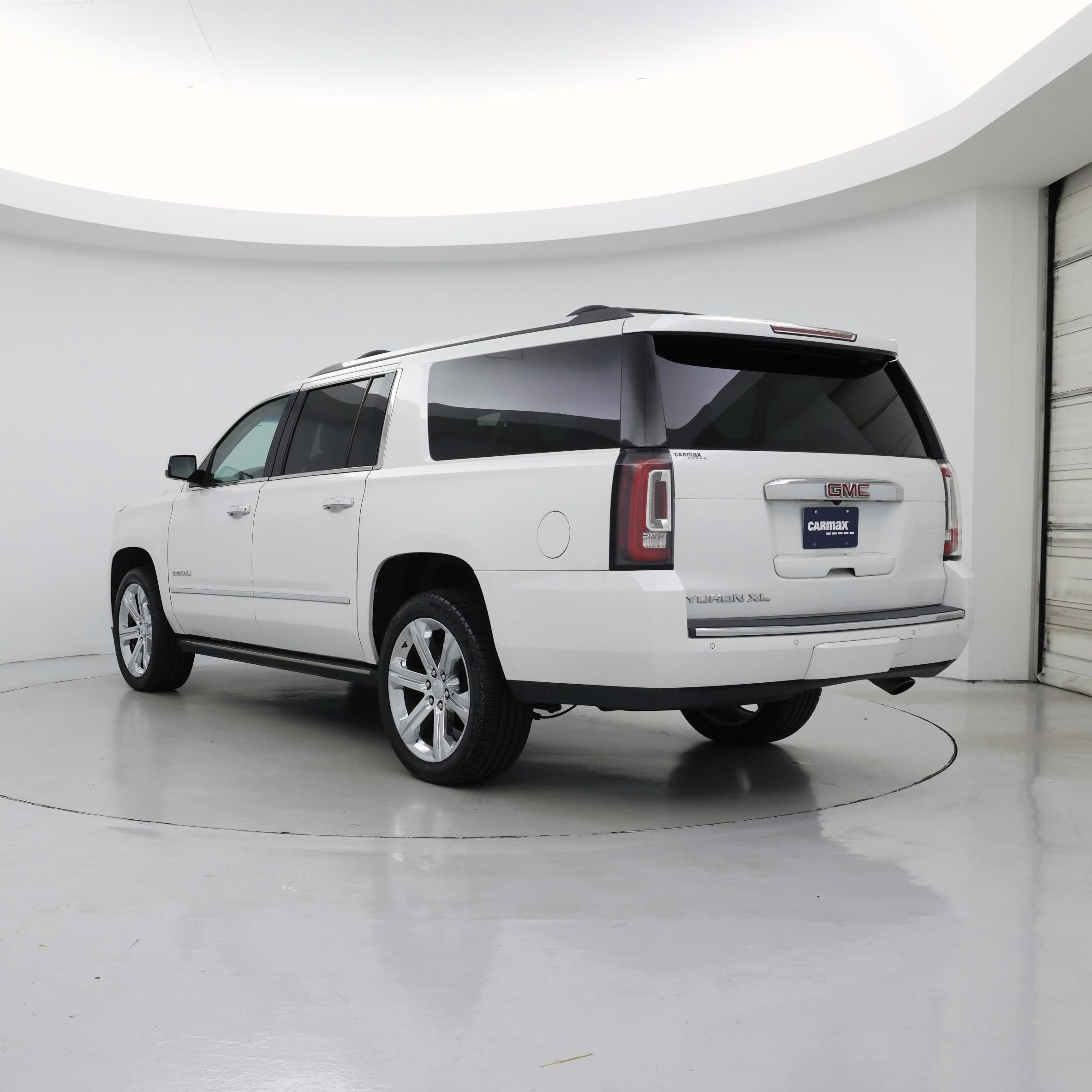 Thumbnail: 2019 GMC Yukon XL - 2