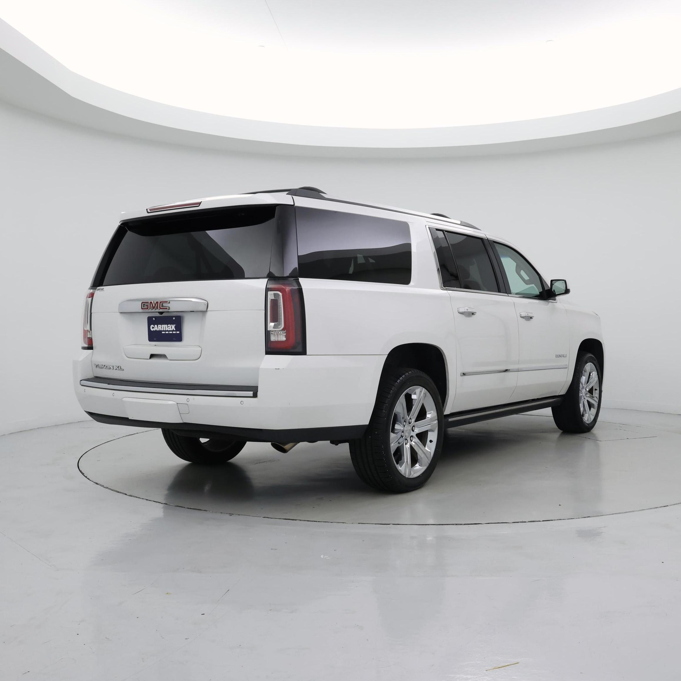 Thumbnail: 2019 GMC Yukon XL - 8