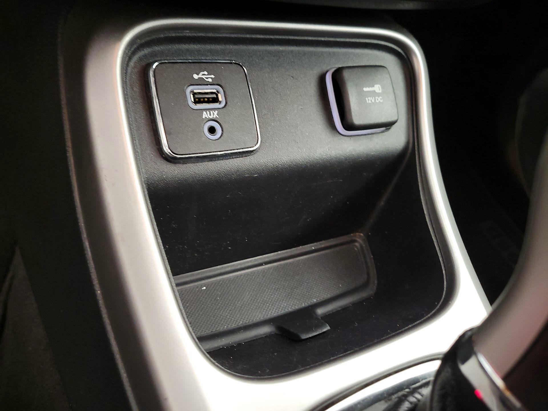 Thumbnail: 2018 Jeep Compass - 17