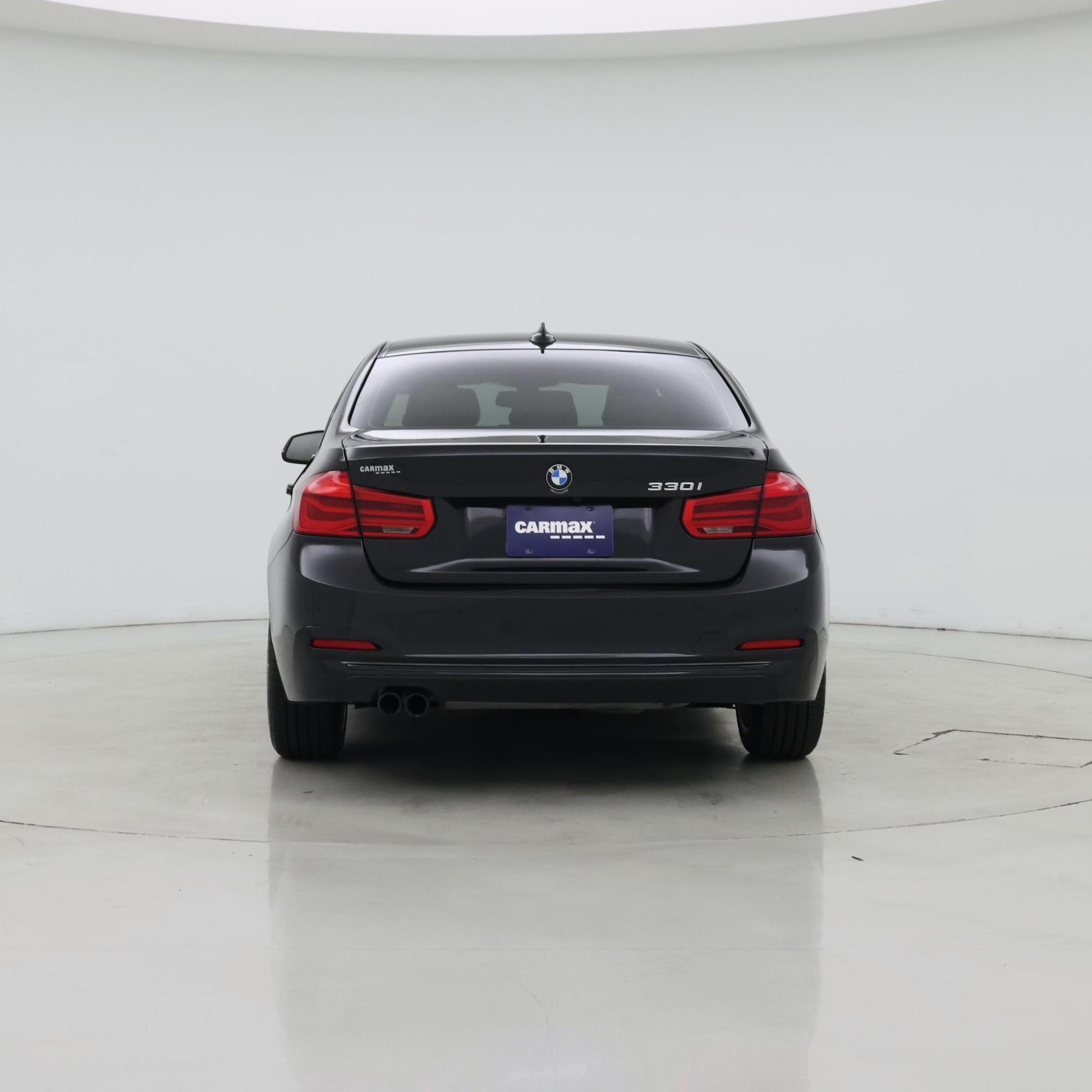 Thumbnail: 2017 BMW 3 Series - 6