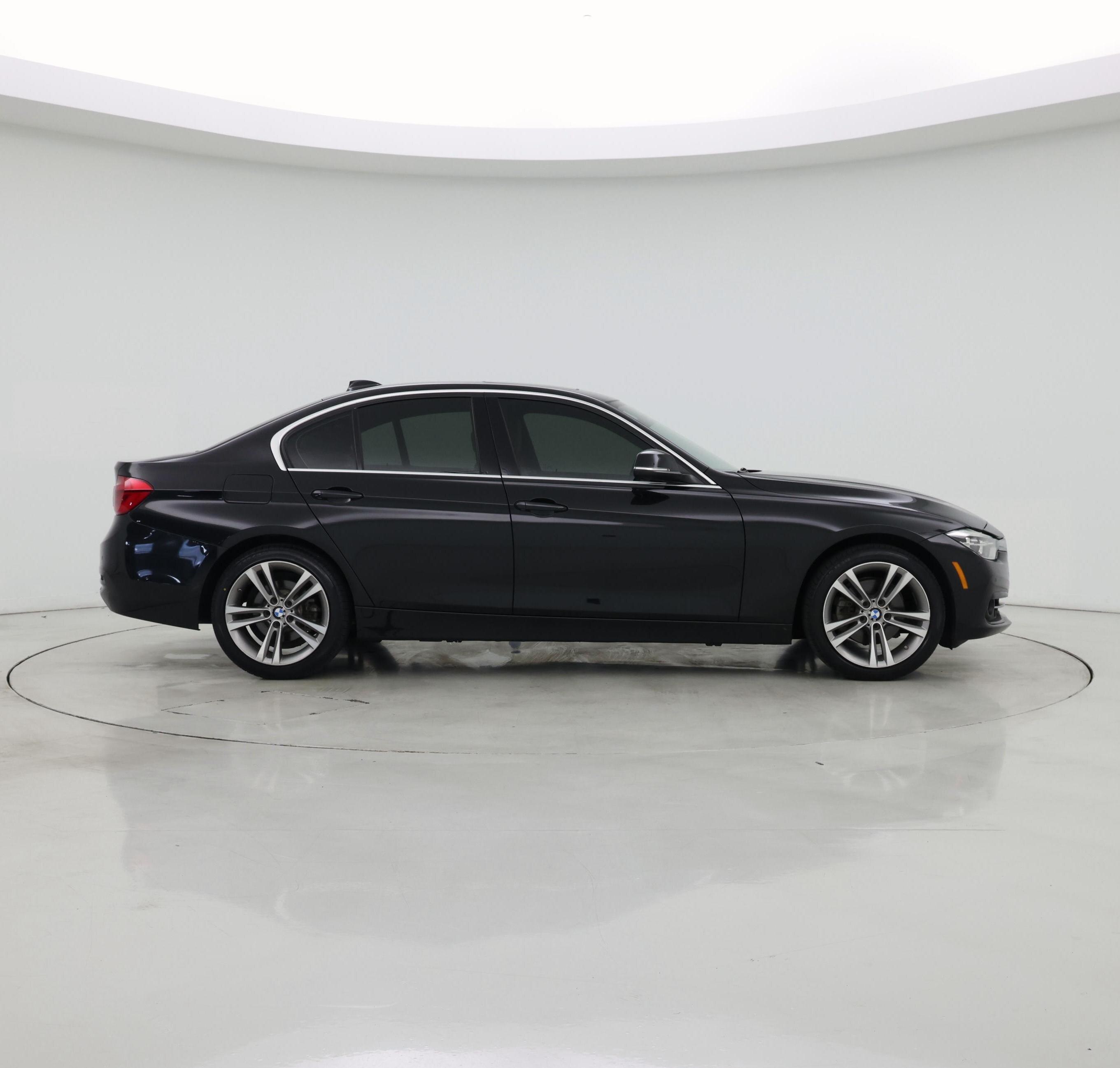 Thumbnail: 2017 BMW 3 Series - 7