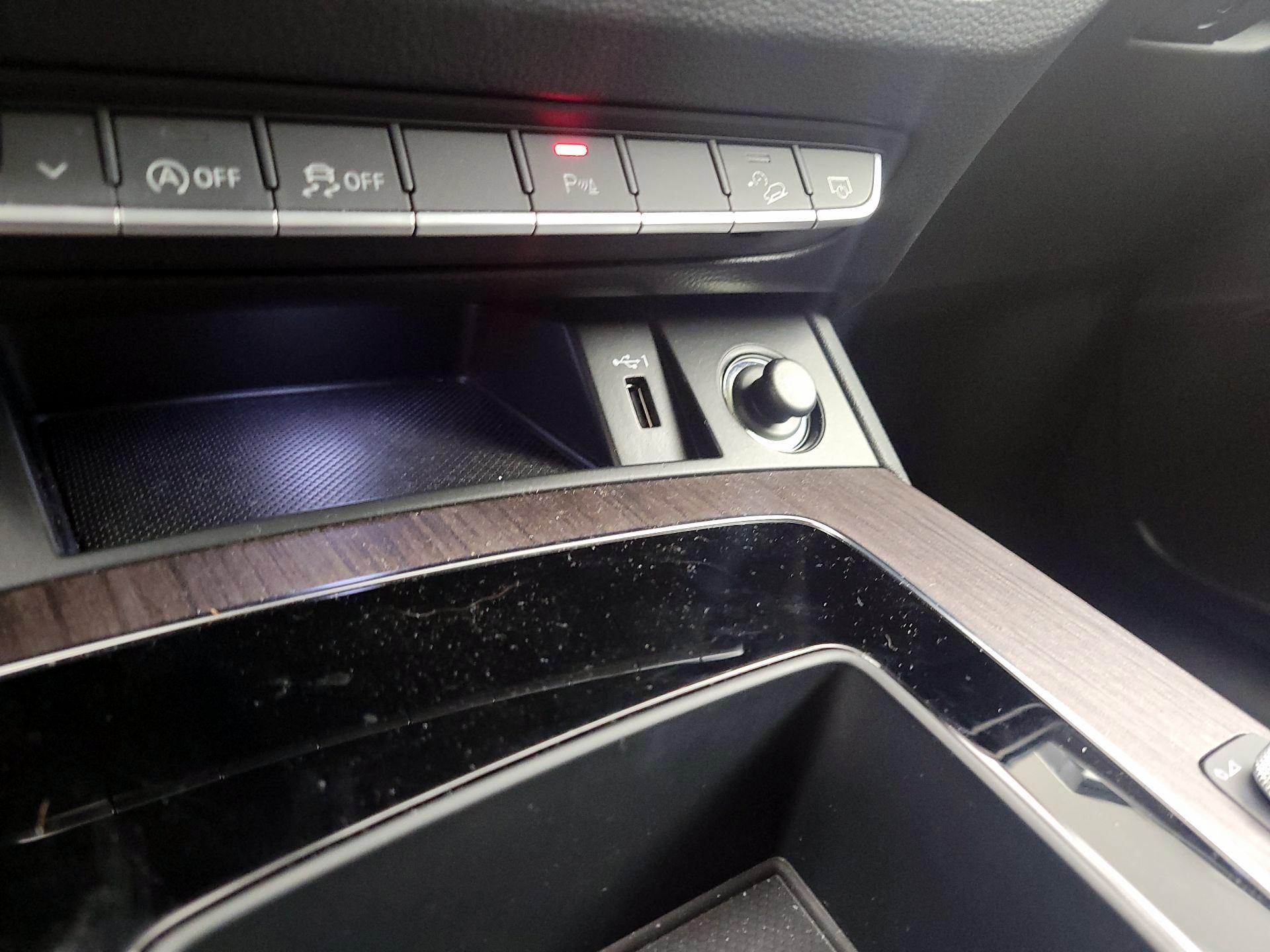 Thumbnail: 2021 Audi Q5 - 18