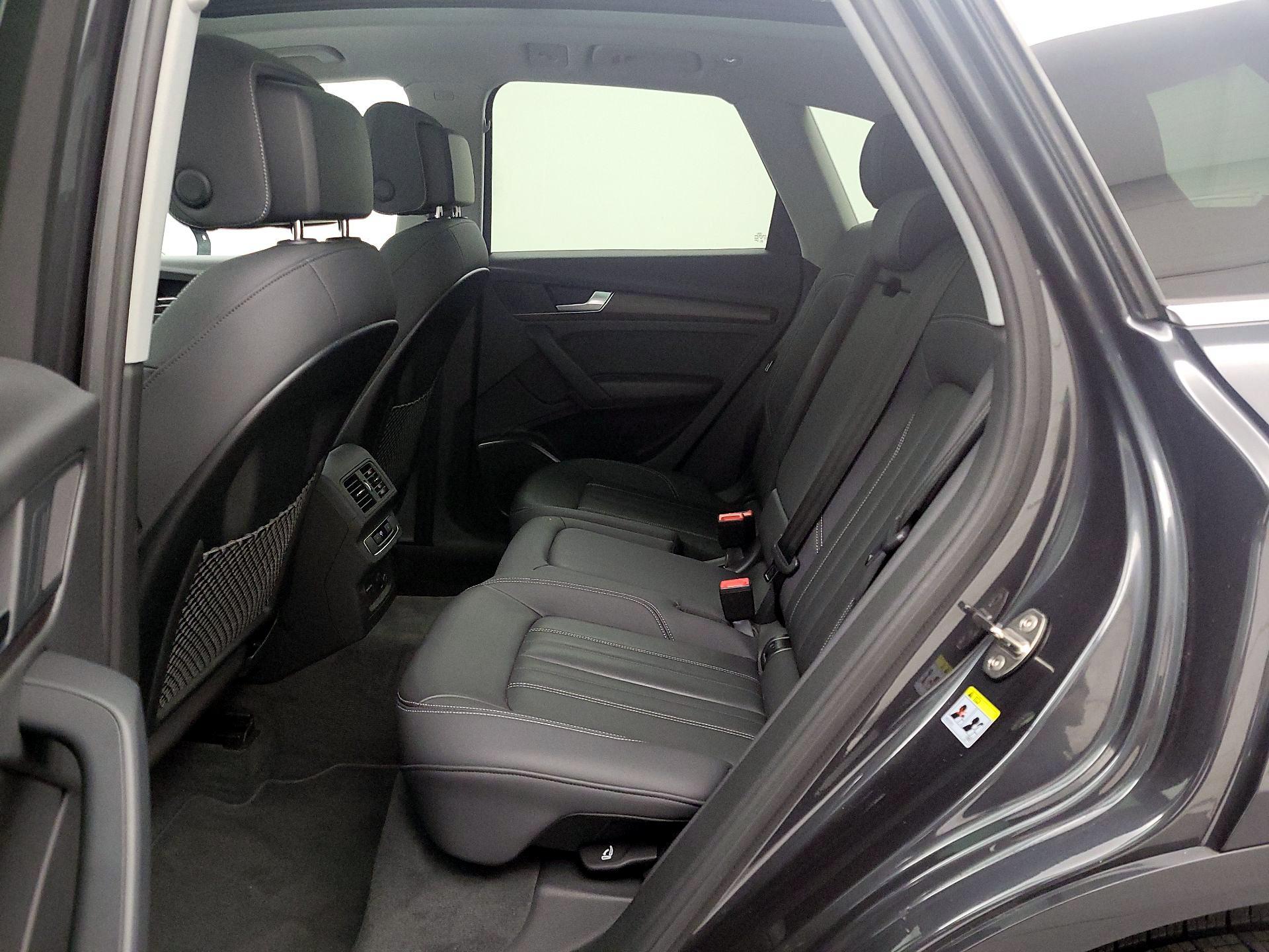 Thumbnail: 2021 Audi Q5 - 20