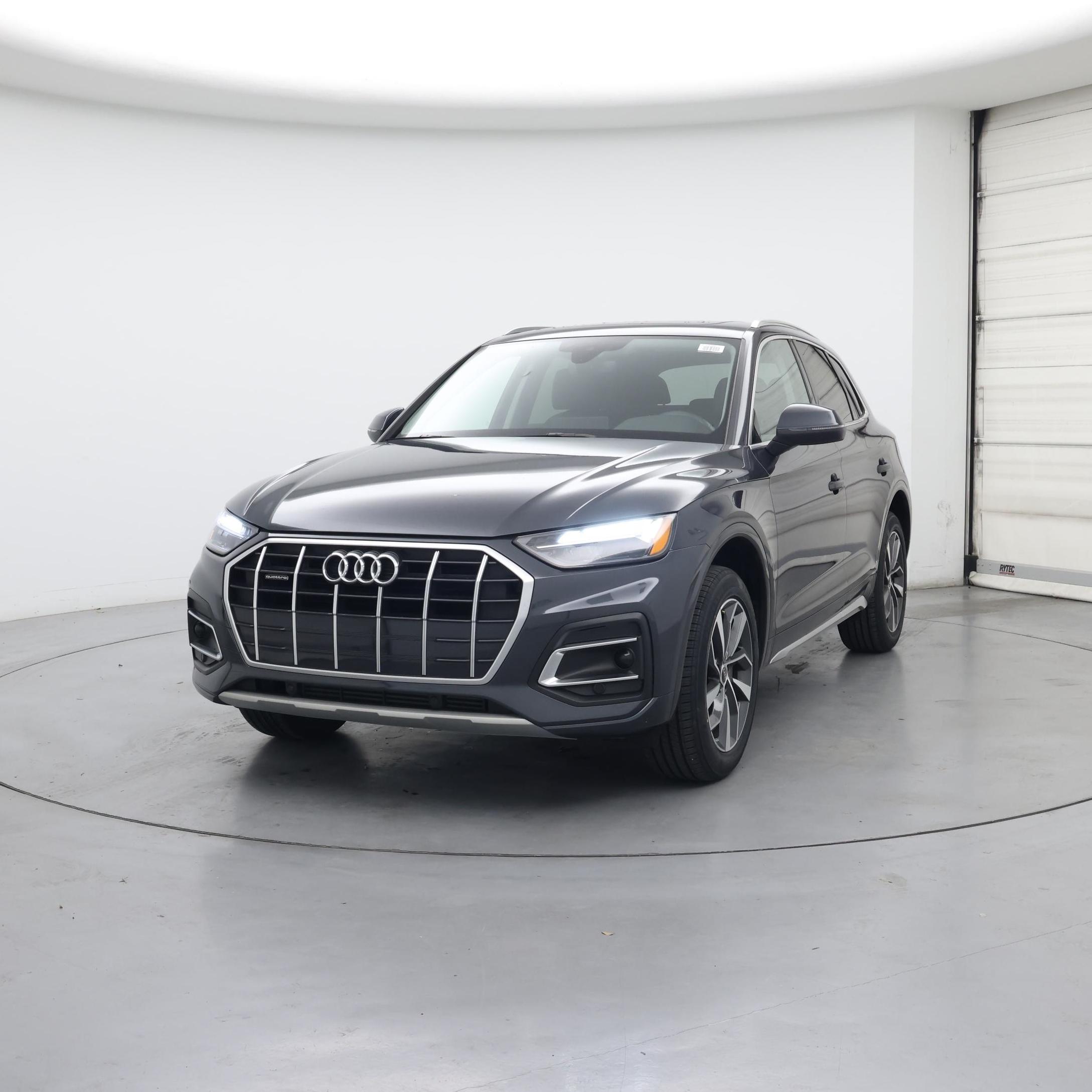 Thumbnail: 2021 Audi Q5 - 4