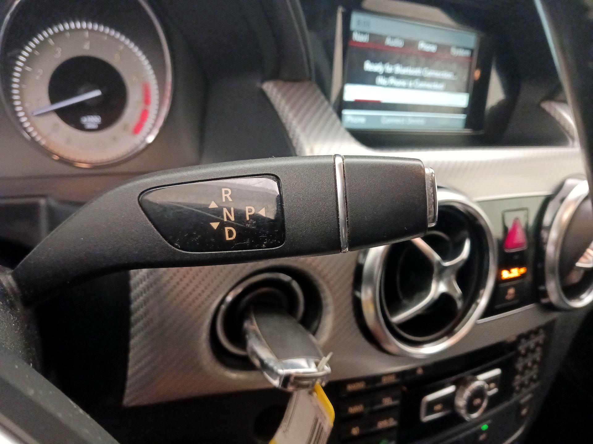 Thumbnail: 2014 Mercedes-Benz GLK - 14