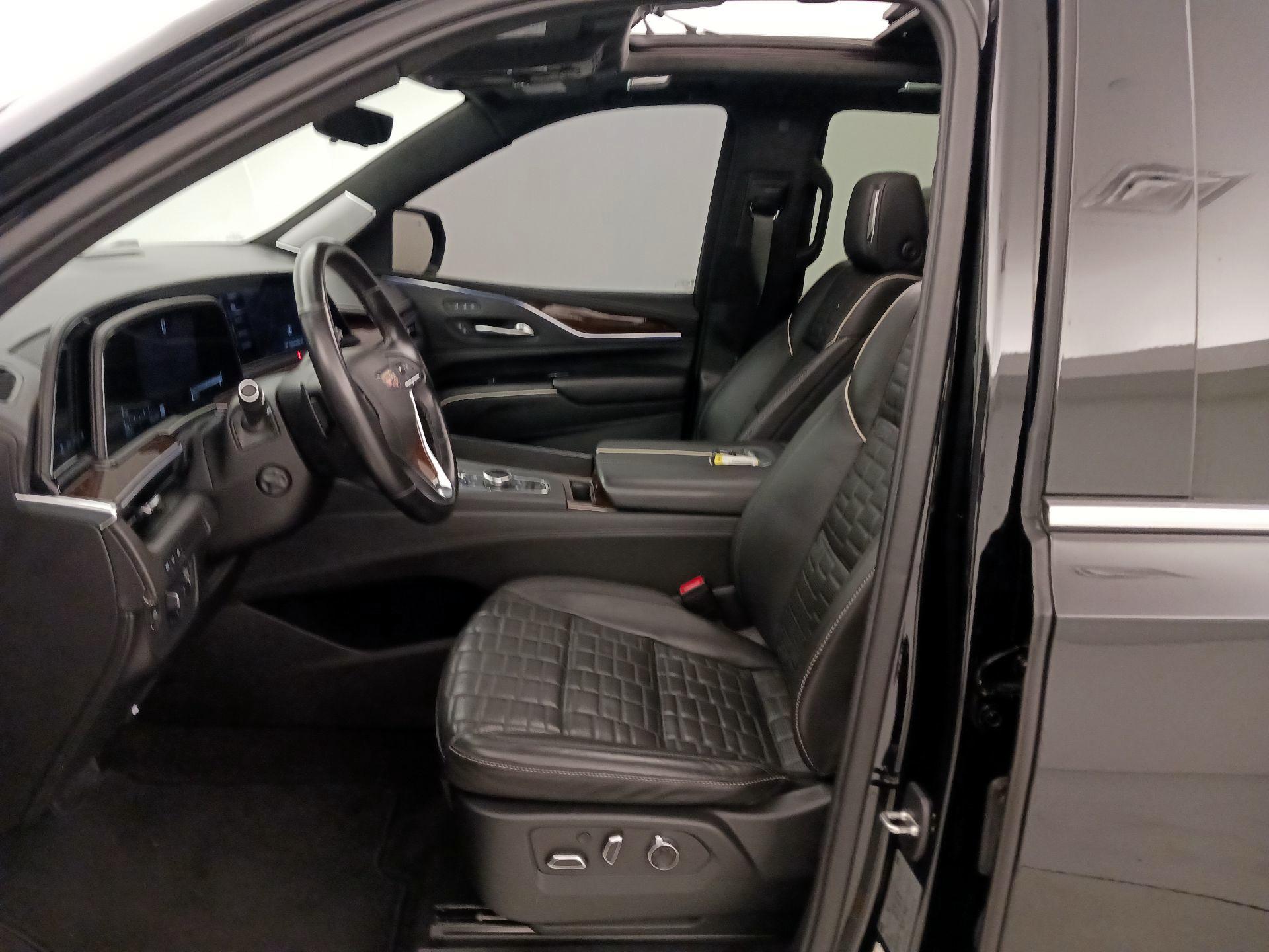 Thumbnail: 2021 Cadillac Escalade - 11