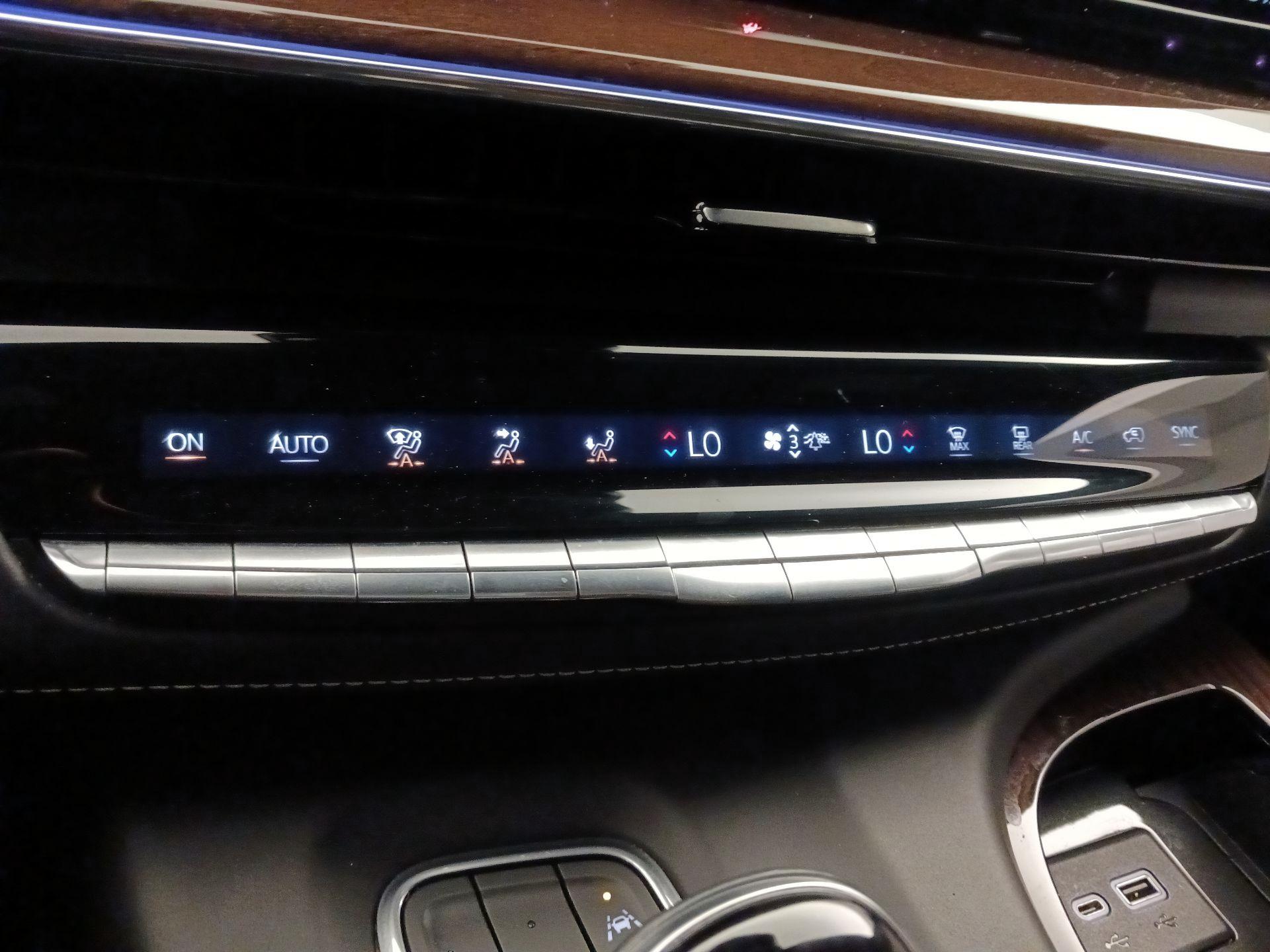 Thumbnail: 2021 Cadillac Escalade - 17