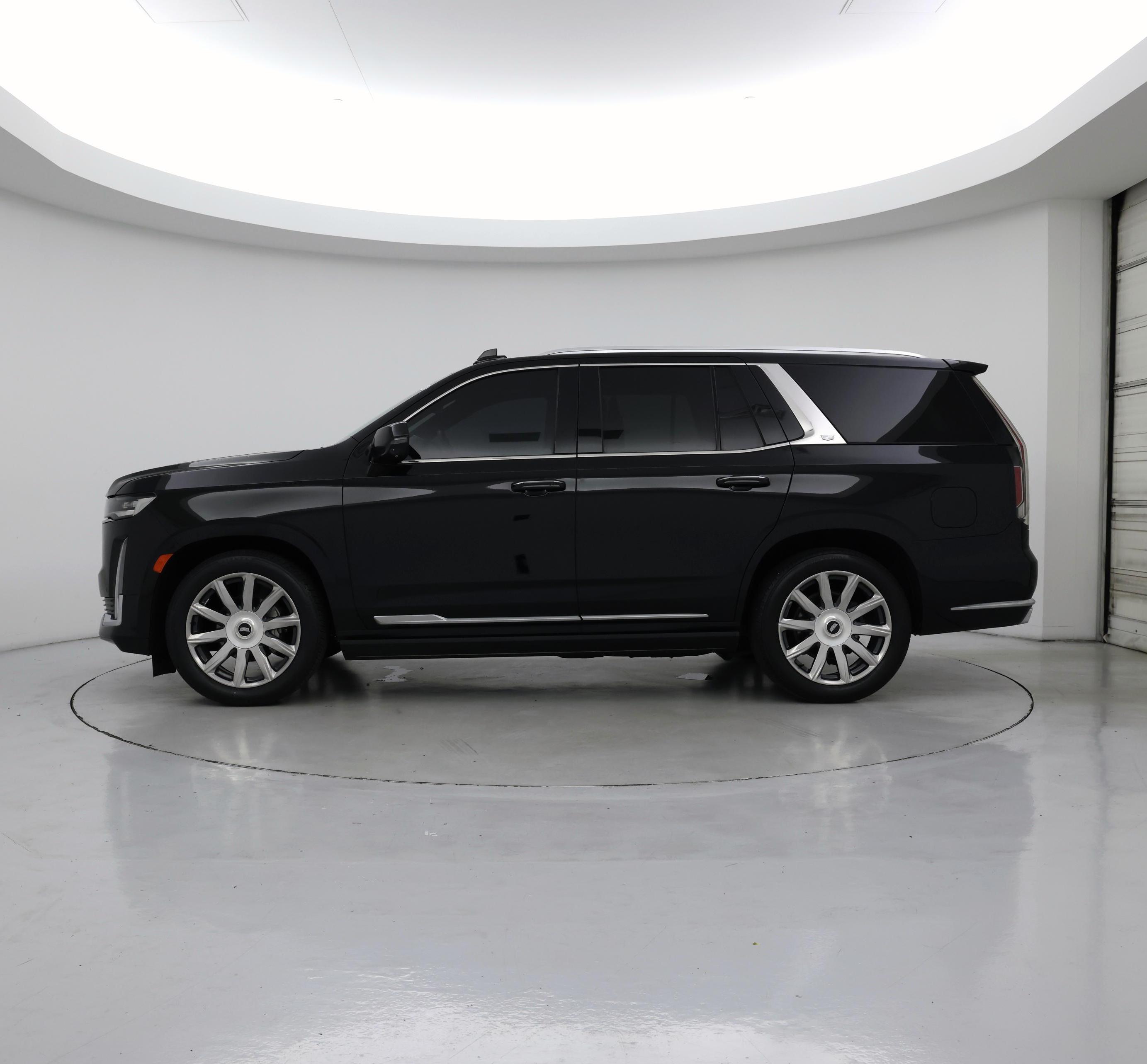 Thumbnail: 2021 Cadillac Escalade - 3