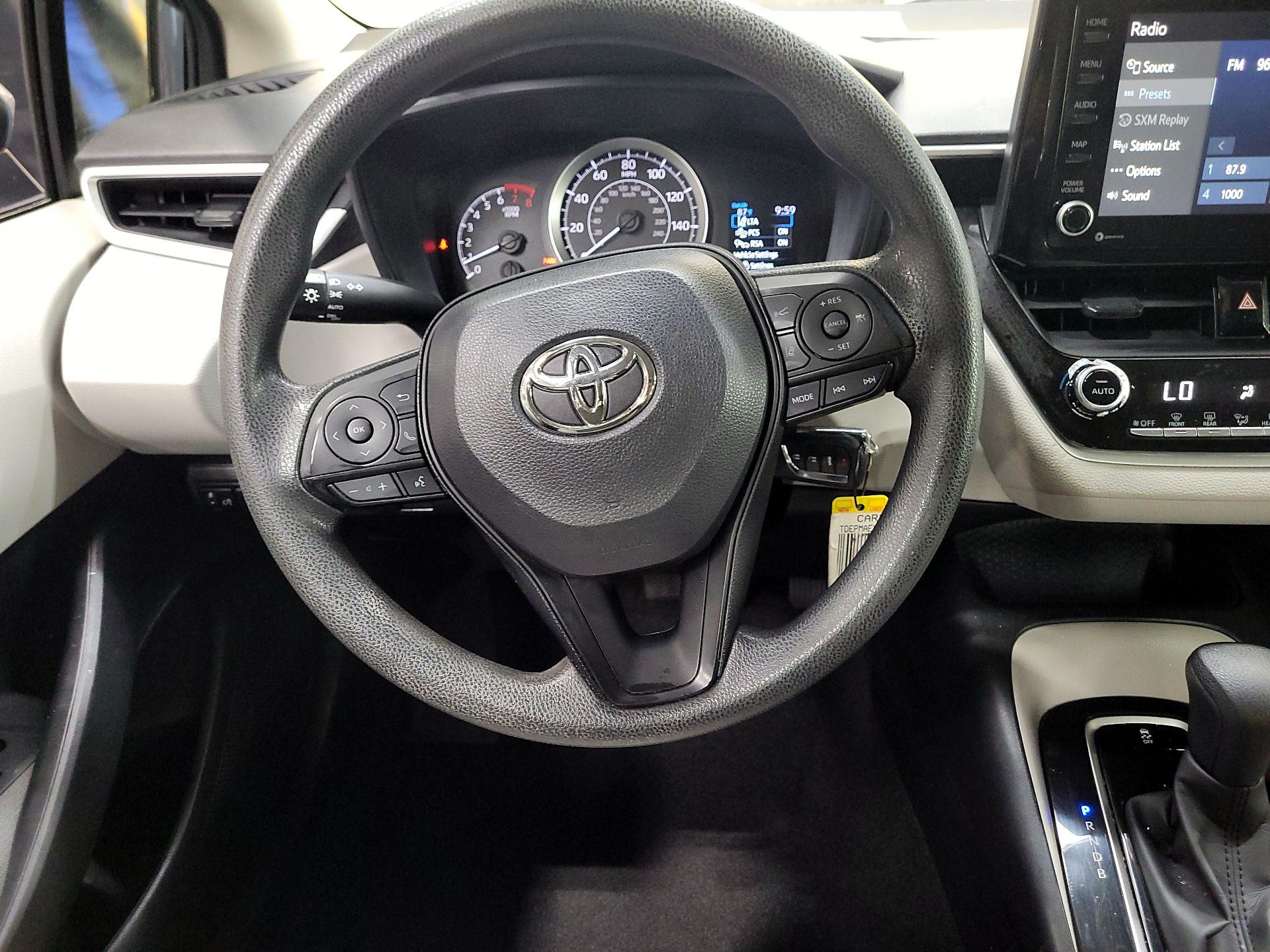 Thumbnail: 2022 Toyota Corolla - 10