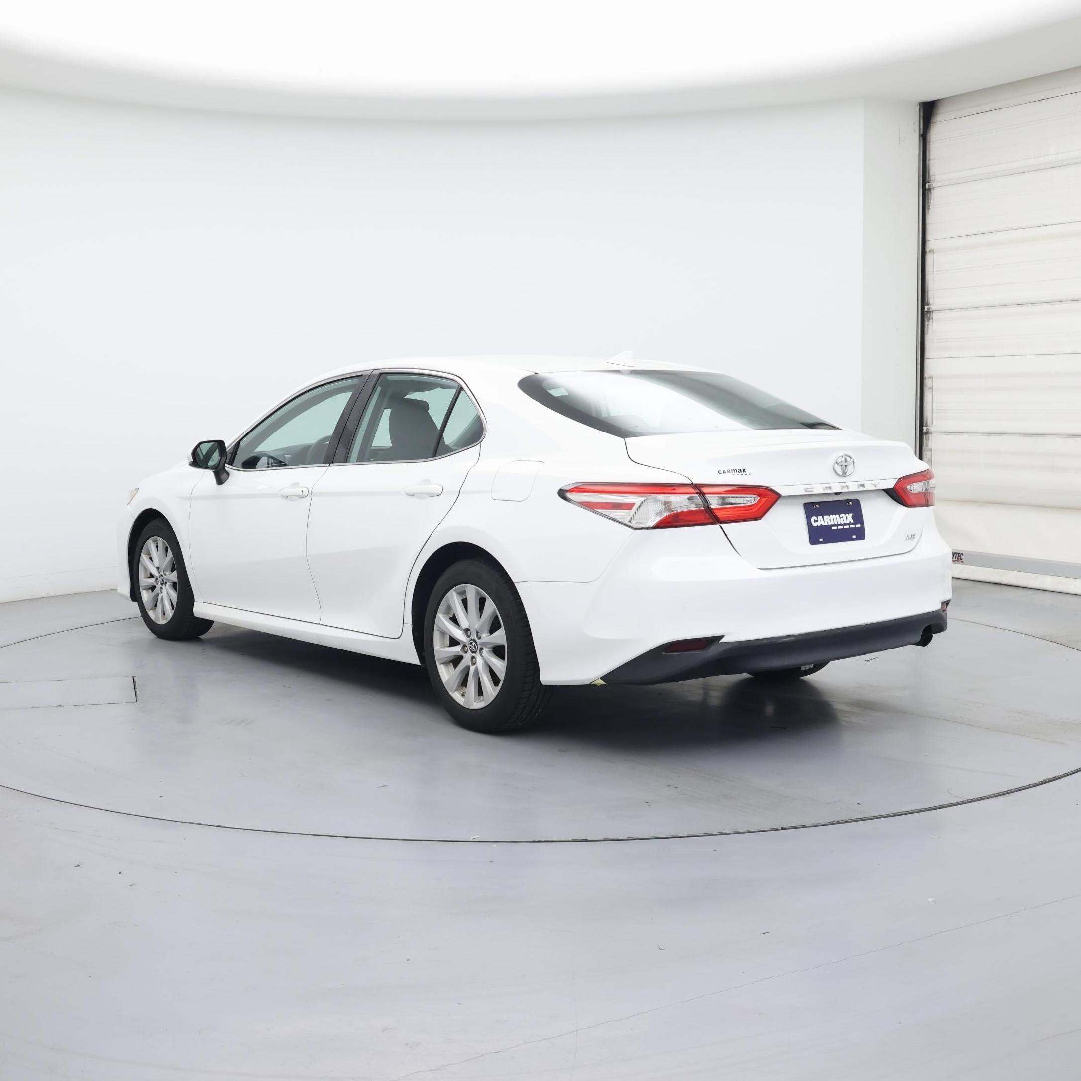Thumbnail: 2019 Toyota Camry - 2