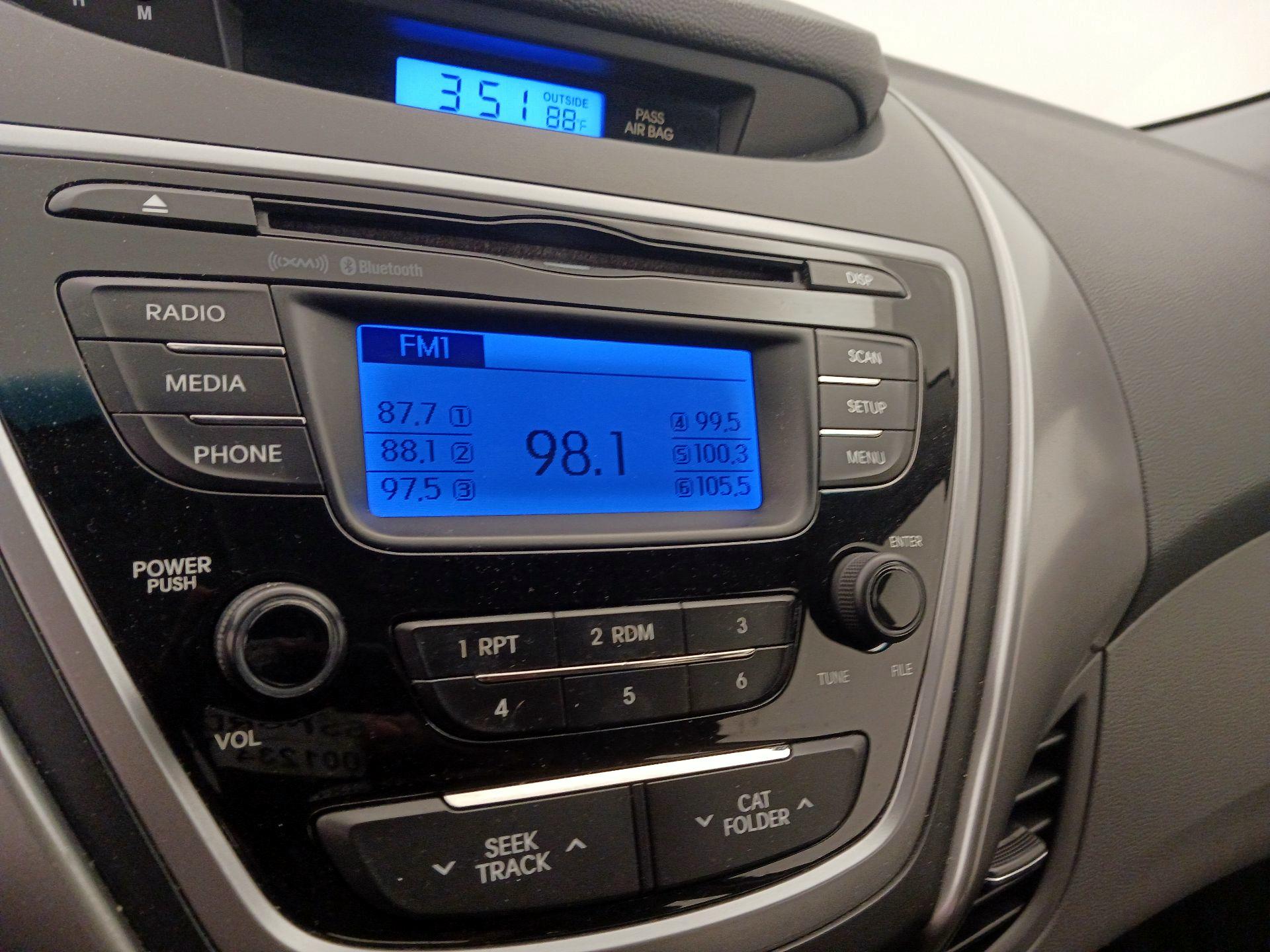 Thumbnail: 2013 Hyundai Elantra - 14