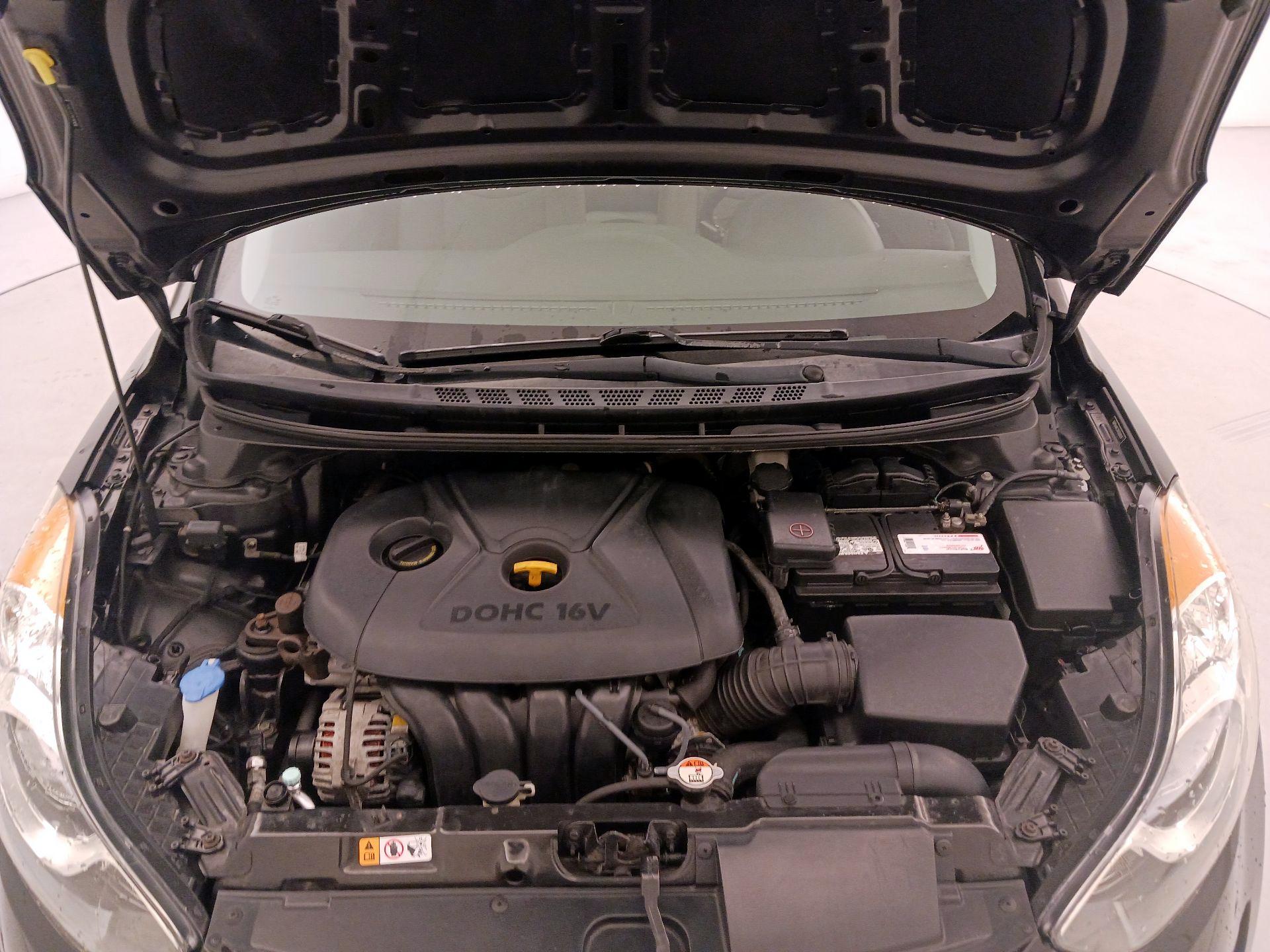 Thumbnail: 2013 Hyundai Elantra - 20