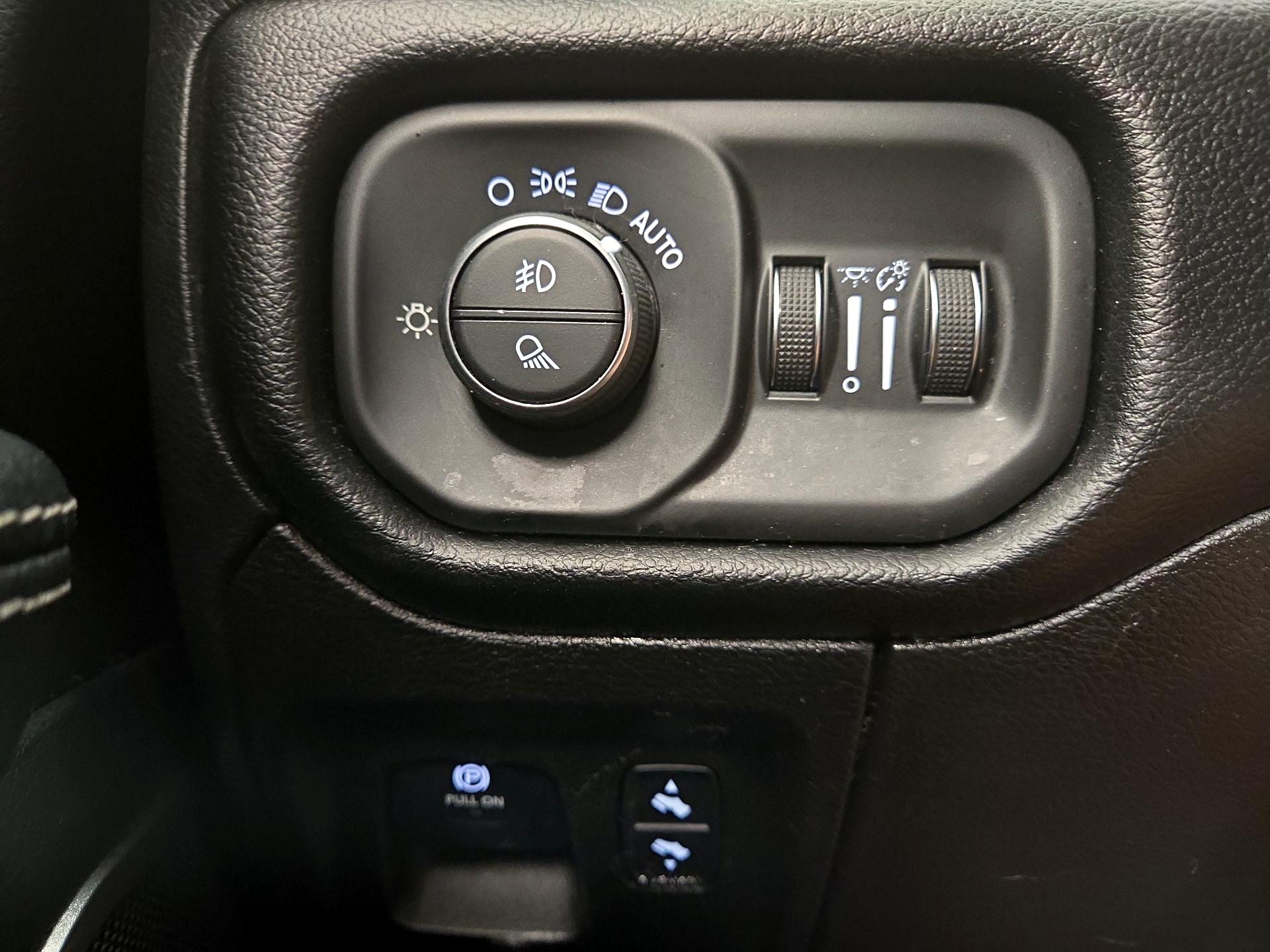 Thumbnail: 2022 RAM 1500 - 13