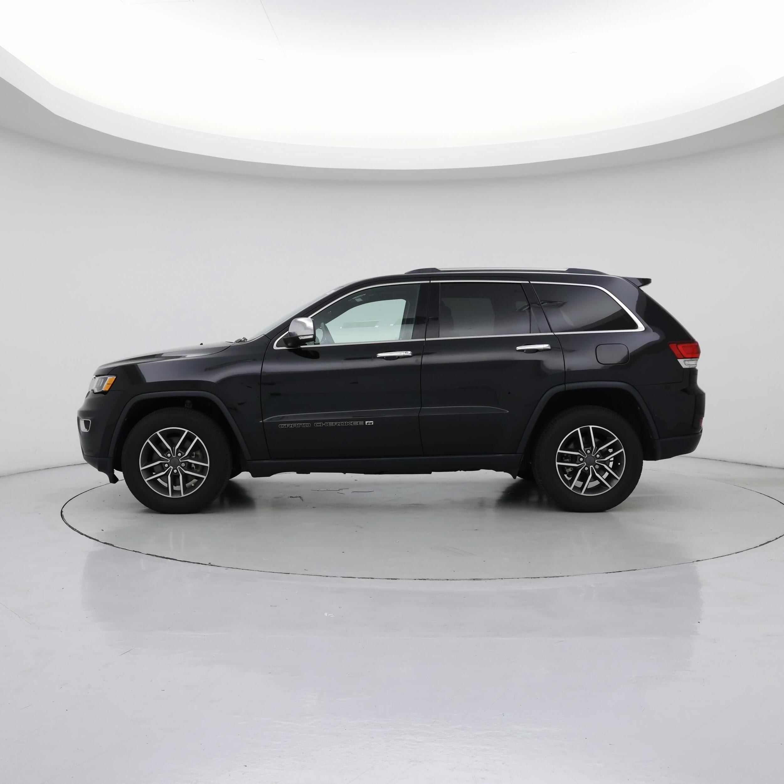 Thumbnail: 2022 Jeep Grand Cherokee - 3