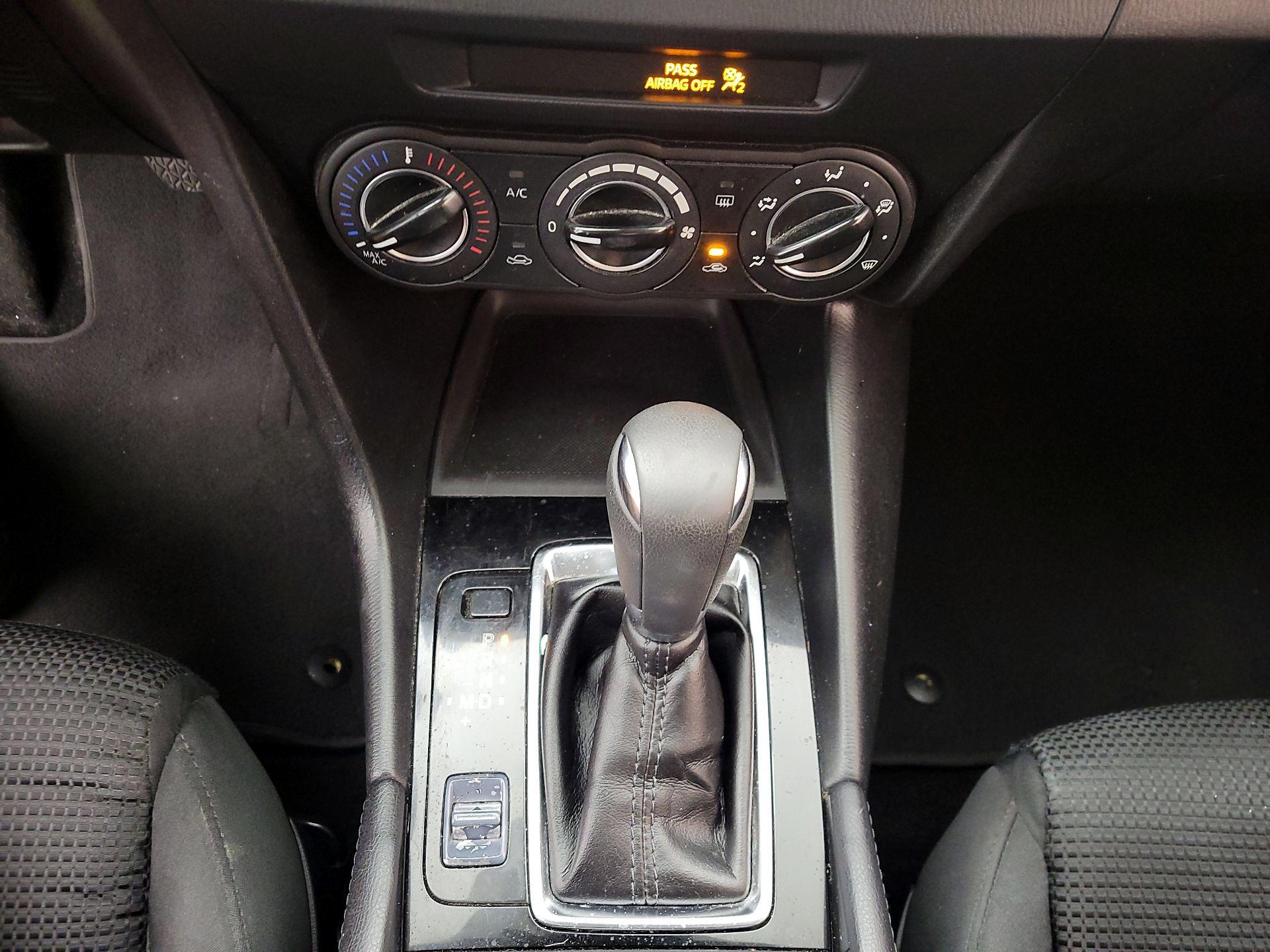 Thumbnail: 2018 Mazda Mazda3 - 18