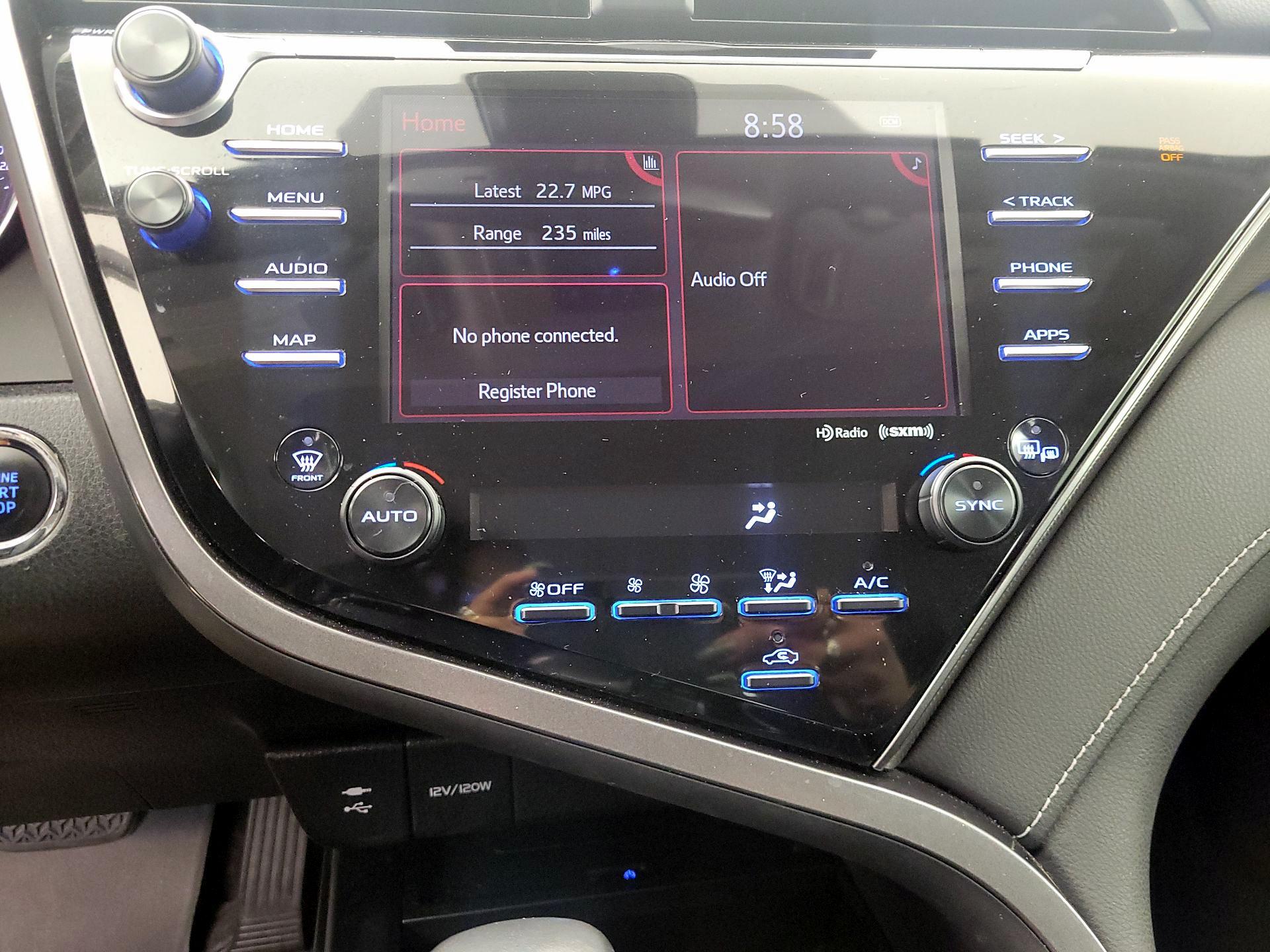 Thumbnail: 2019 Toyota Camry - 16